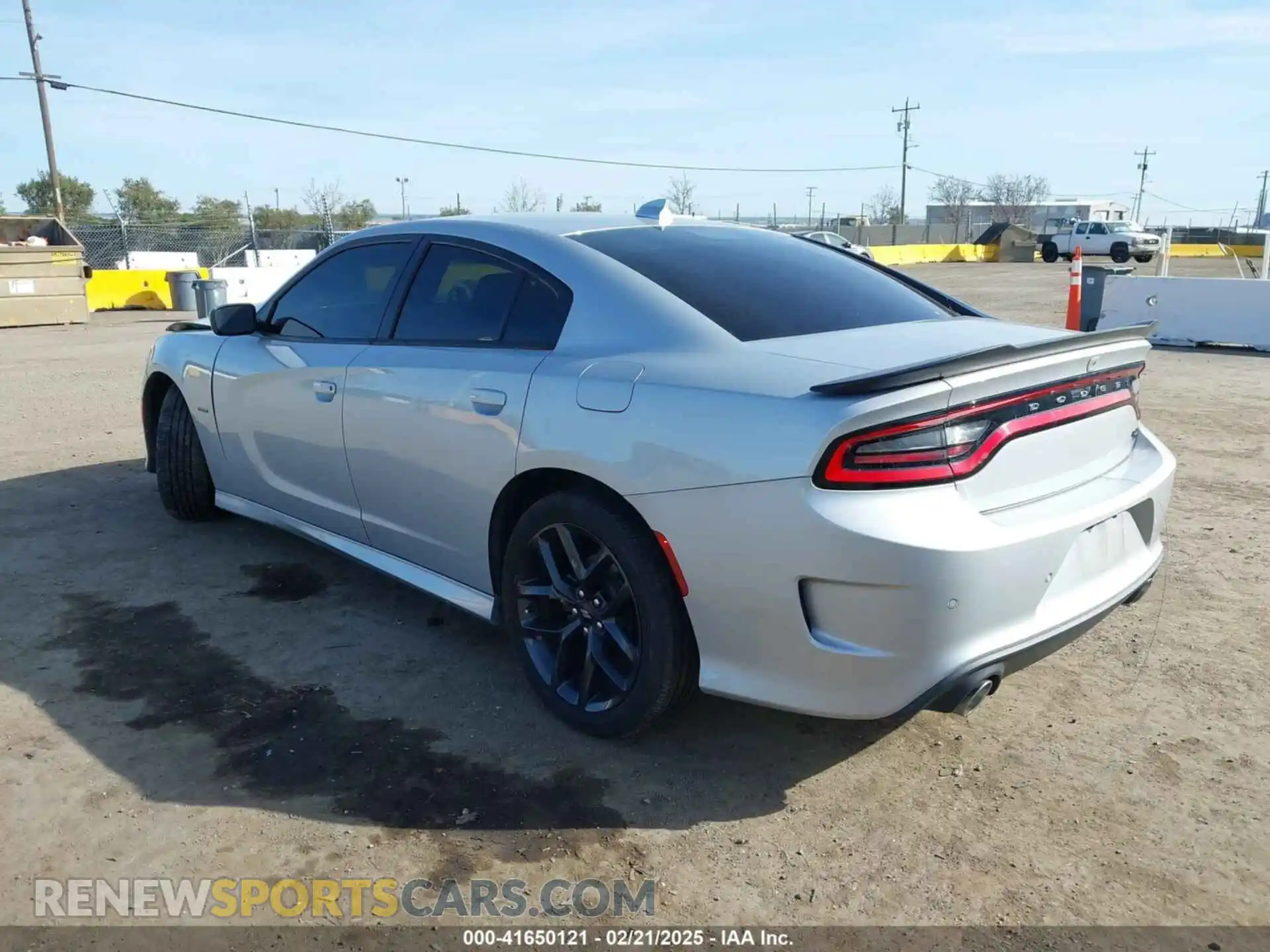 3 Photograph of a damaged car 2C3CDXCT9KH639027 DODGE CHARGER 2019