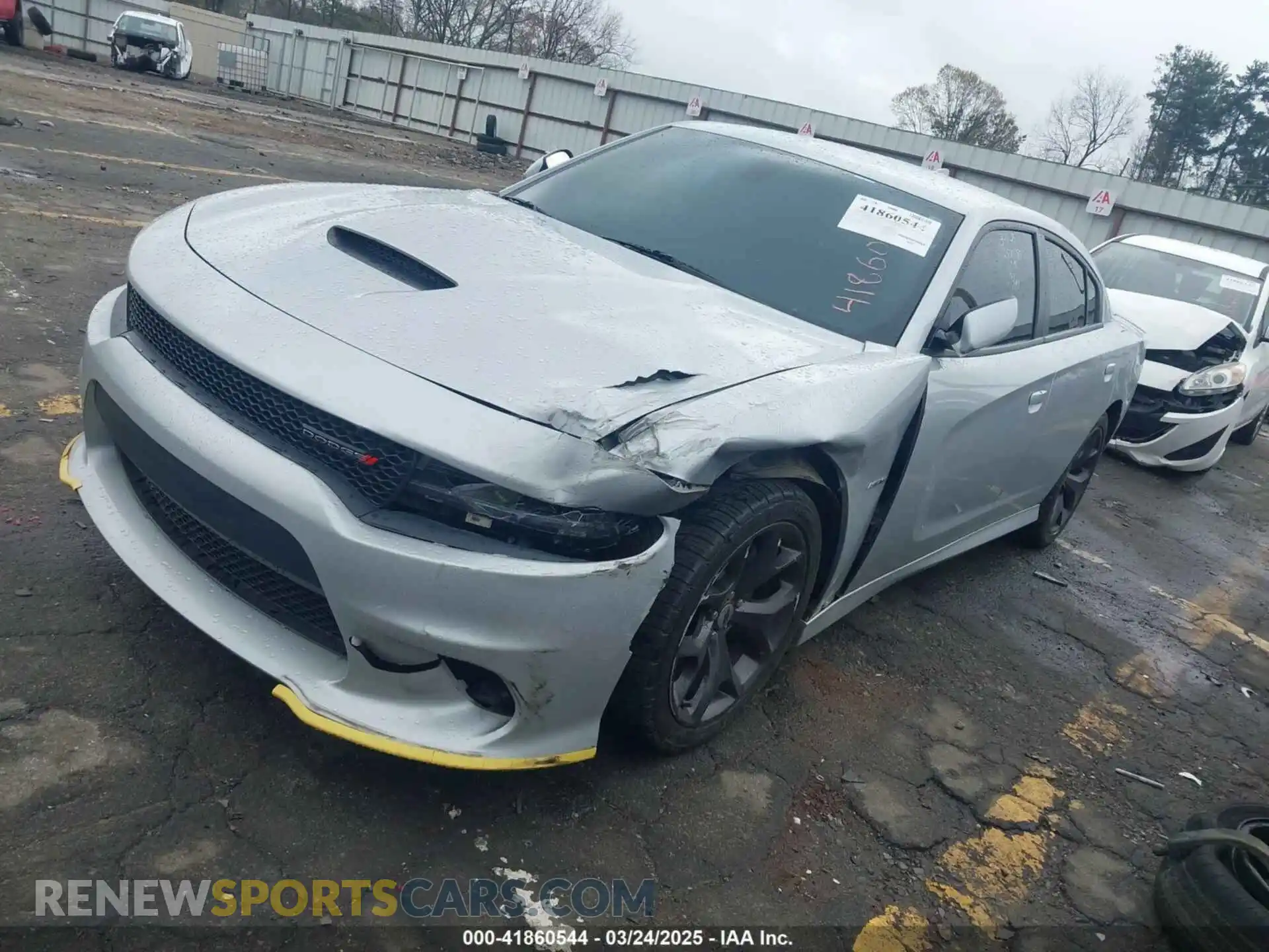 2 Photograph of a damaged car 2C3CDXCTXKH757197 DODGE CHARGER 2019