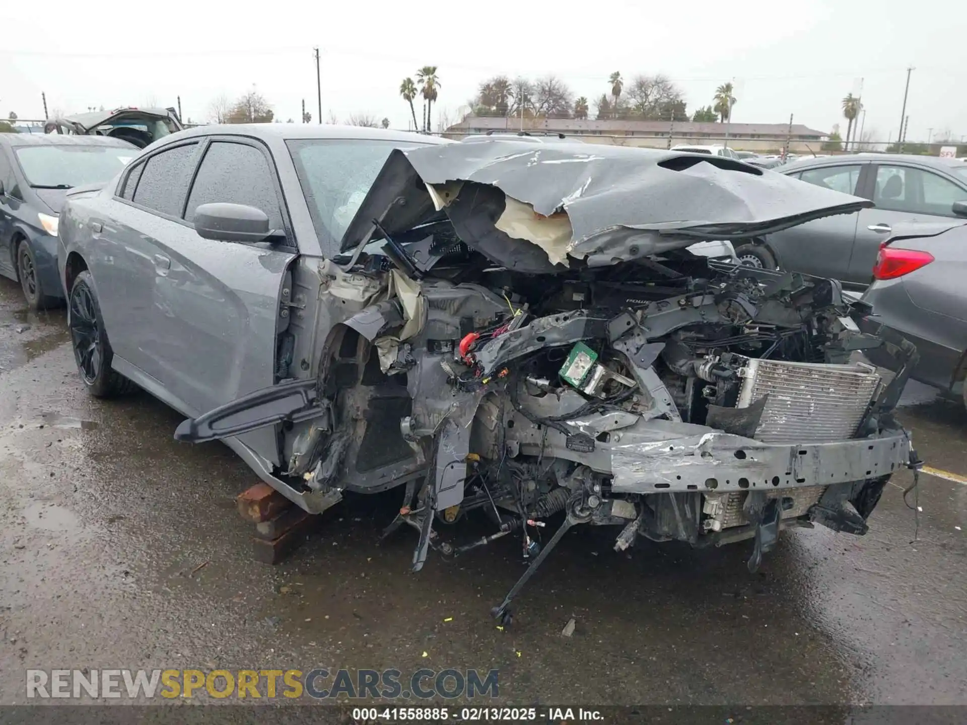 1 Photograph of a damaged car 2C3CDXGJ1KH588745 DODGE CHARGER 2019