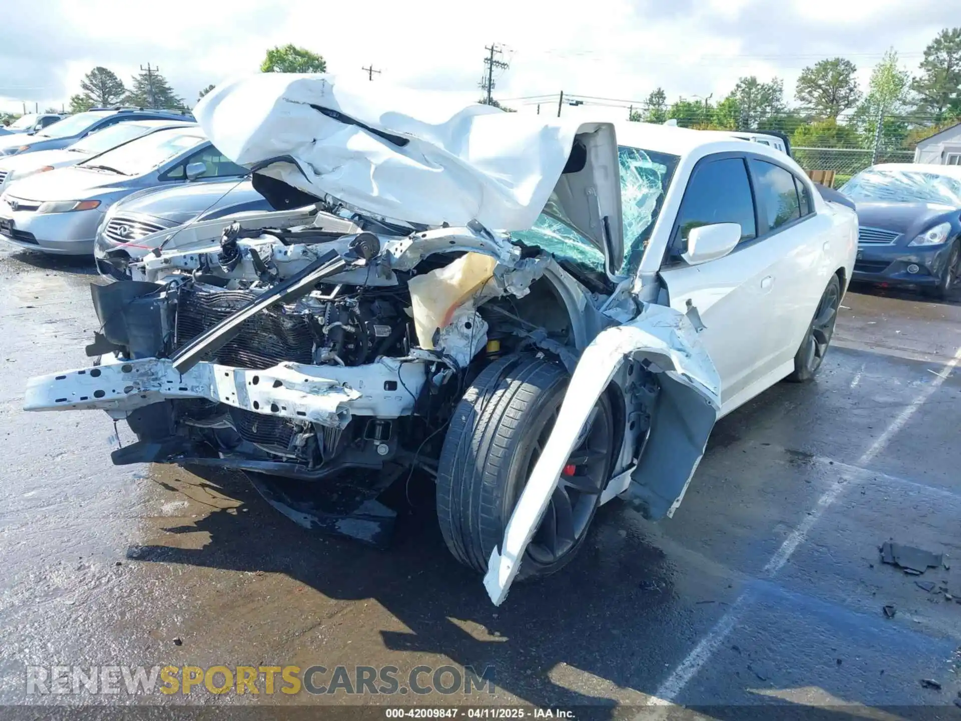 2 Photograph of a damaged car 2C3CDXGJ3KH558856 DODGE CHARGER 2019