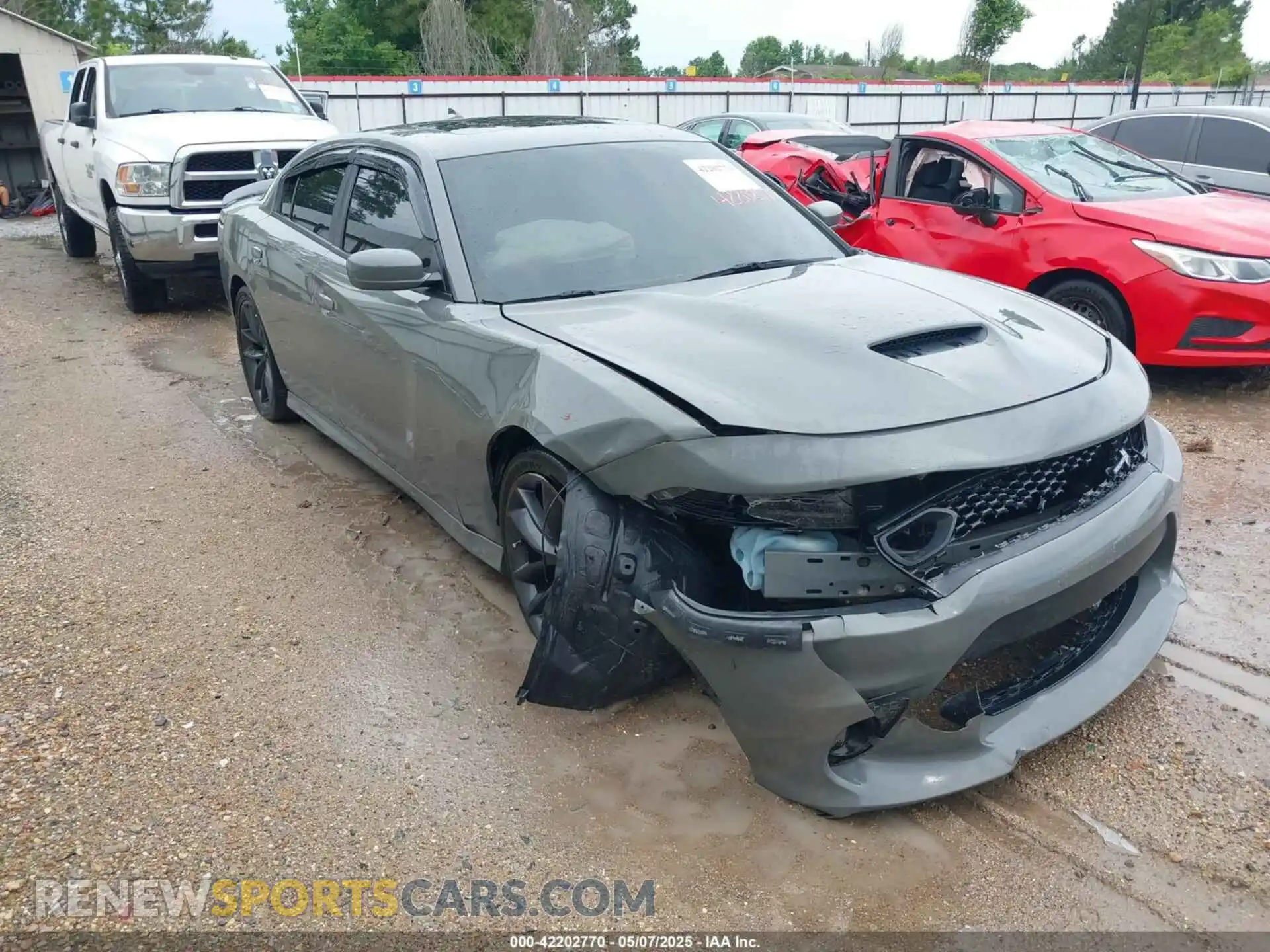 1 Photograph of a damaged car 2C3CDXGJ4KH647044 DODGE CHARGER 2019