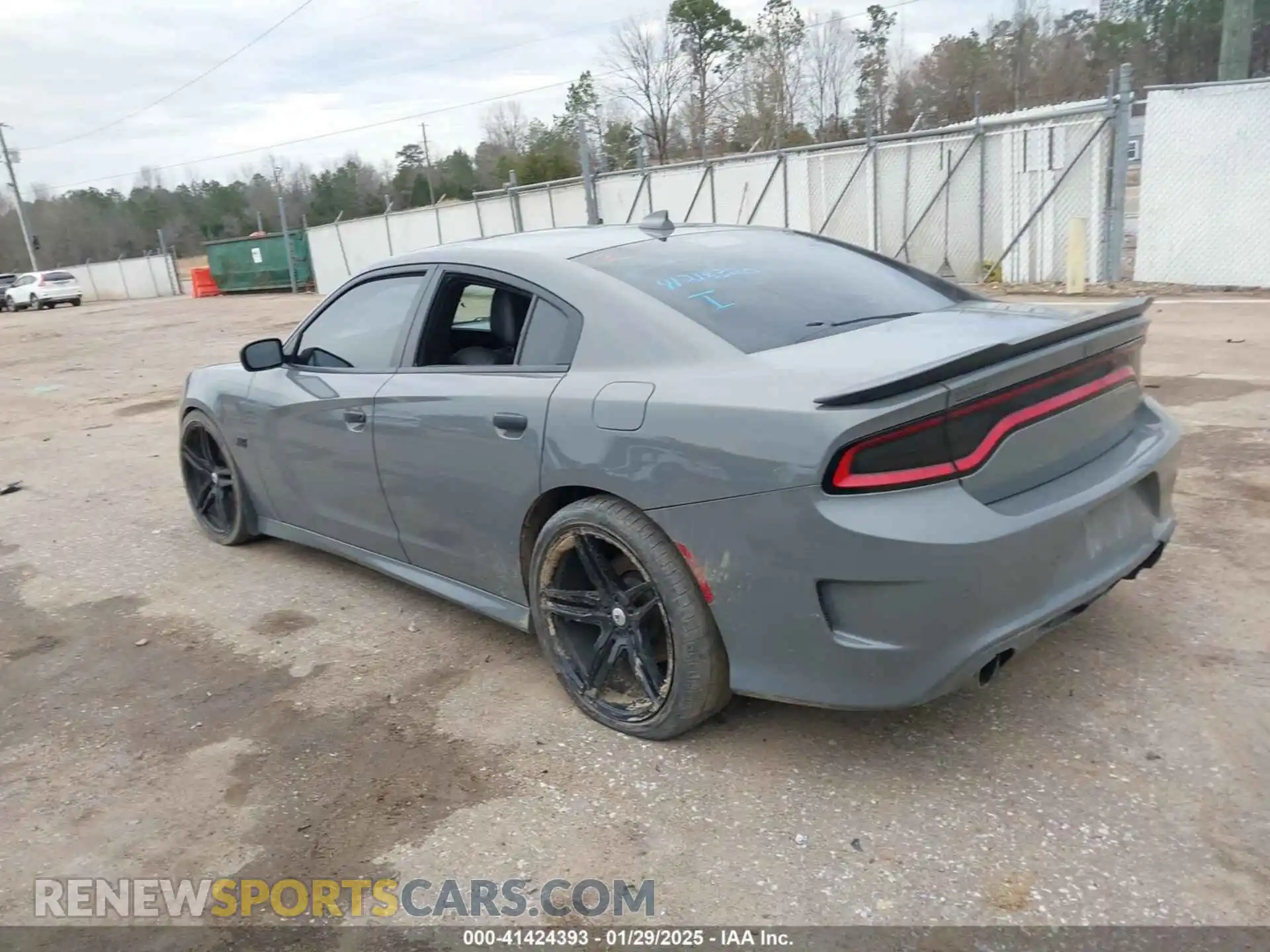 3 Фотография поврежденного автомобиля 2C3CDXGJ4KH658769 DODGE CHARGER 2019