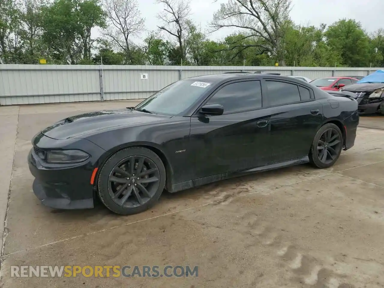 1 Photograph of a damaged car 2C3CDXGJ5KH508010 DODGE CHARGER 2019