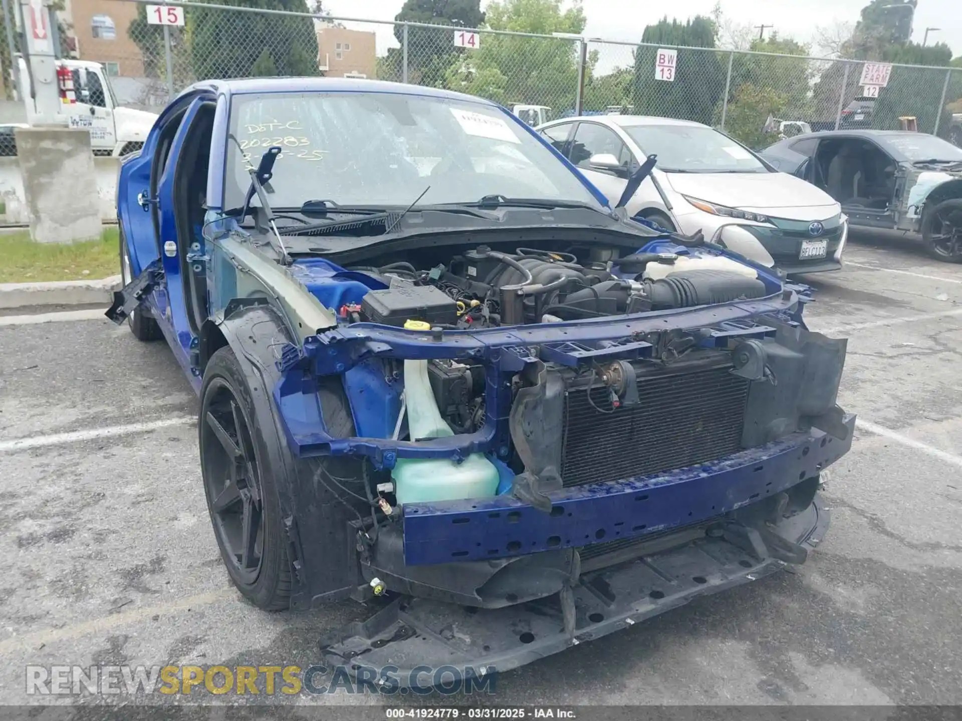1 Photograph of a damaged car 2C3CDXGJ8KH615682 DODGE CHARGER 2019