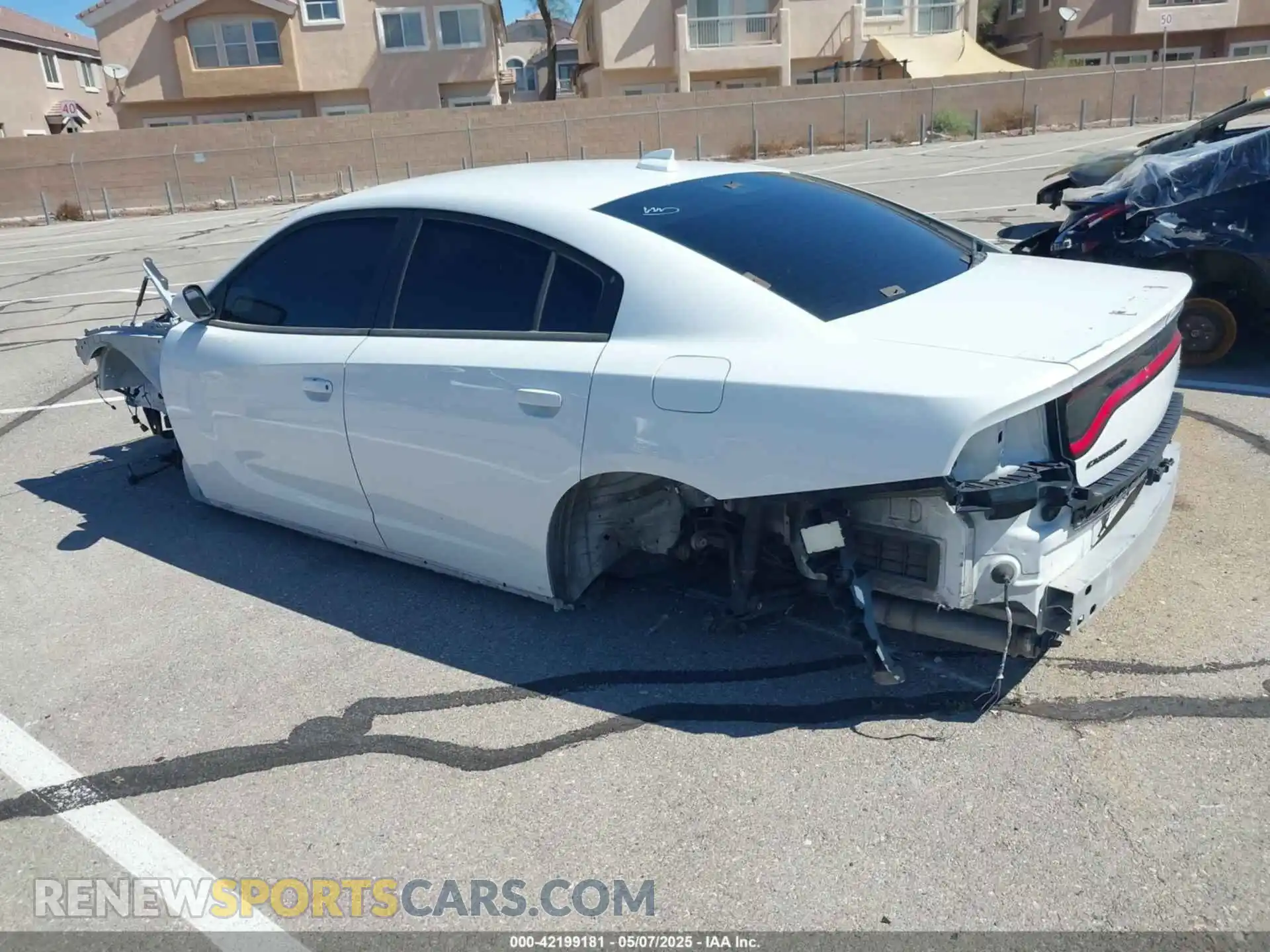 3 Photograph of a damaged car 2C3CDXGJ9KH742747 DODGE CHARGER 2019