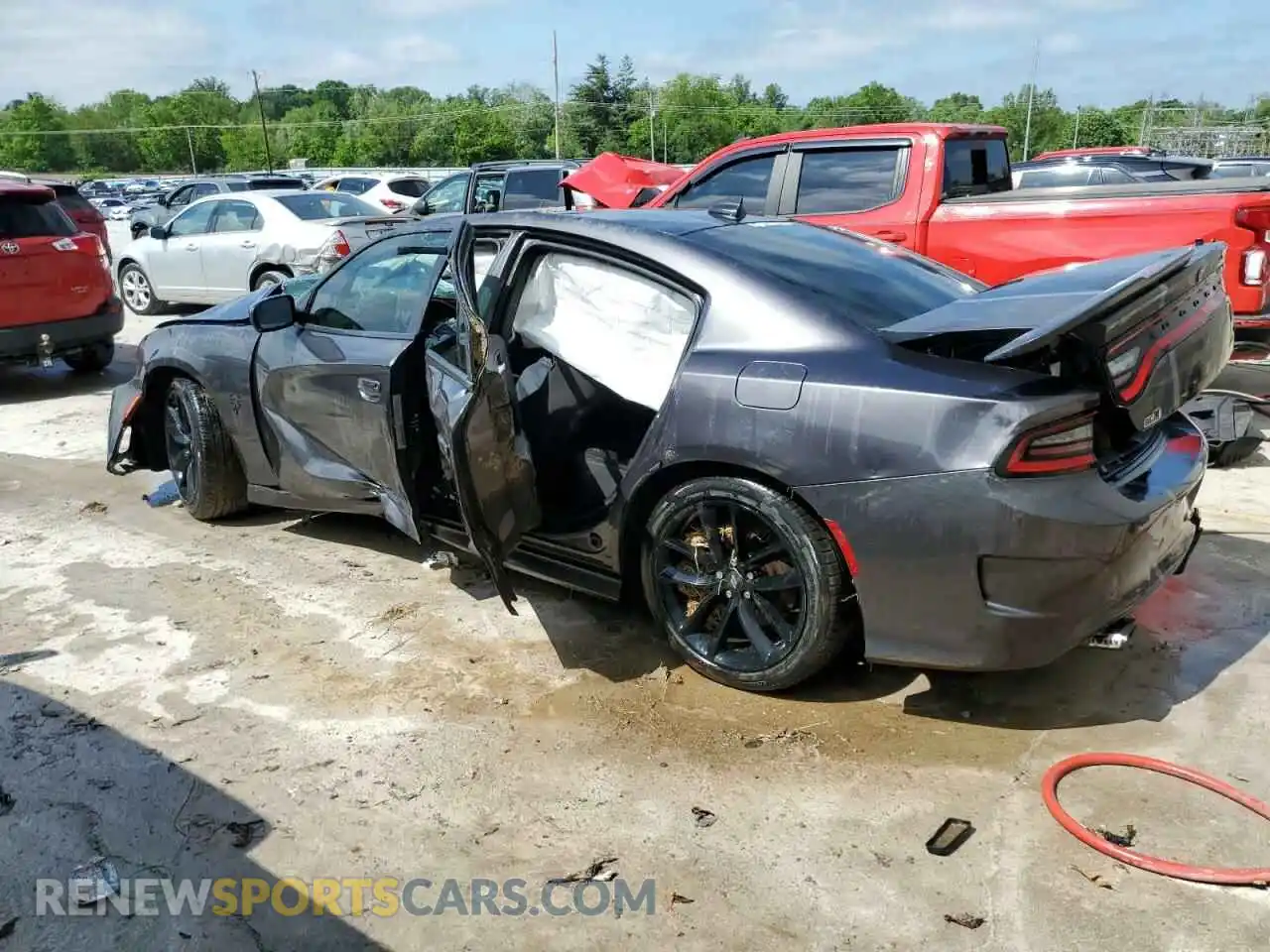 2 Photograph of a damaged car 2C3CDXHG1KH681431 DODGE CHARGER 2019