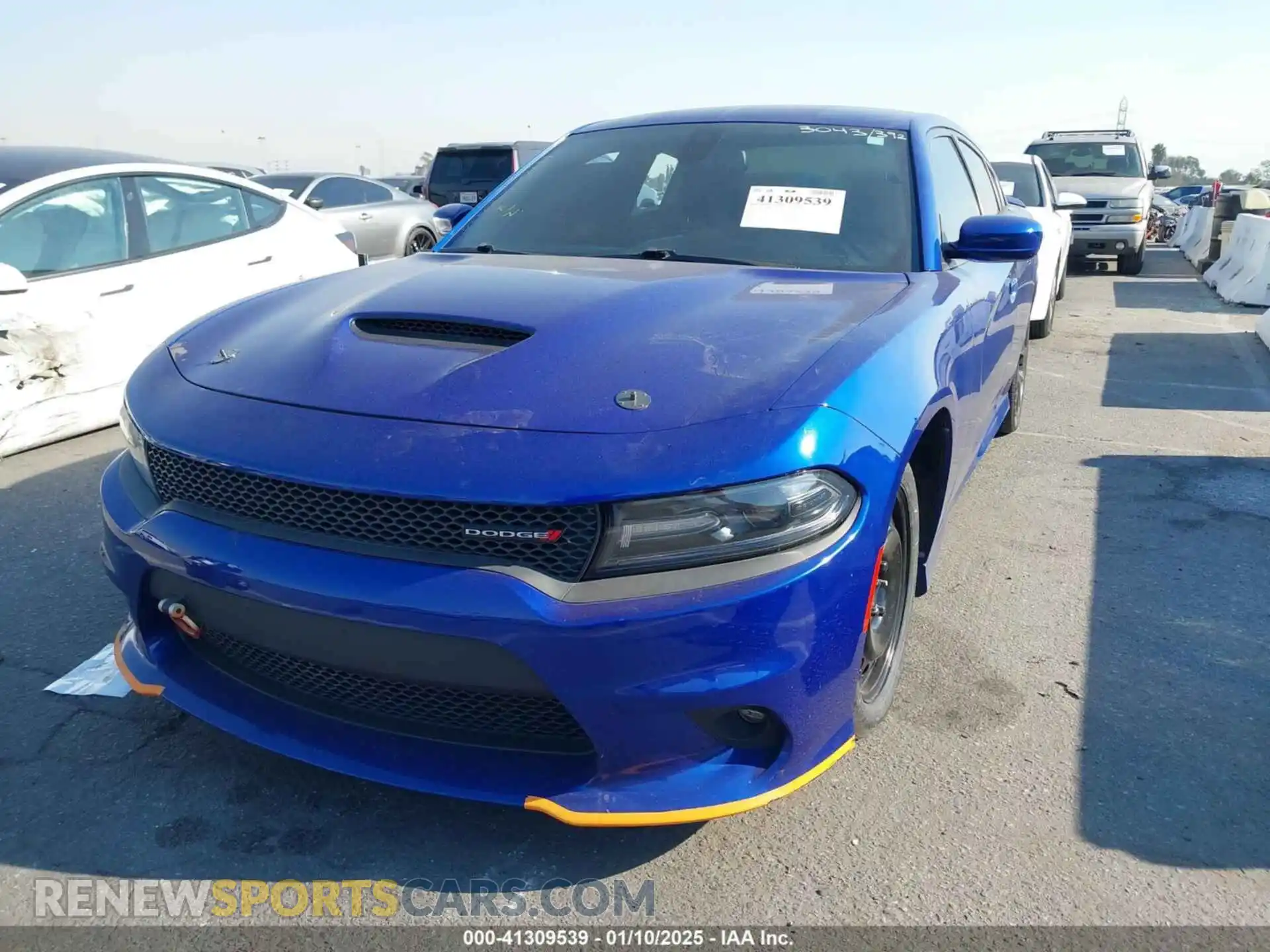 2 Photograph of a damaged car 2C3CDXHG4KH613043 DODGE CHARGER 2019