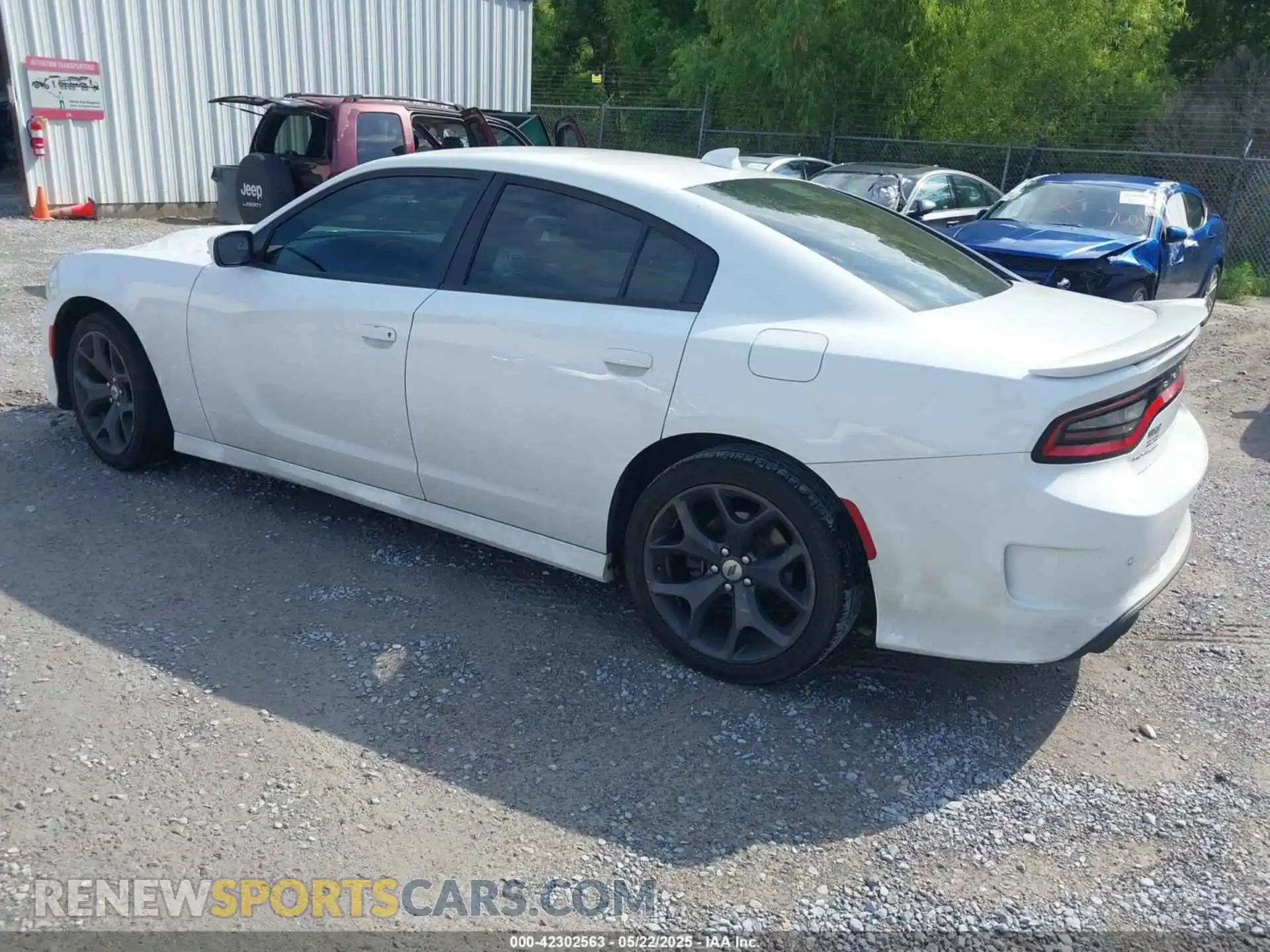 3 Photograph of a damaged car 2C3CDXHG9KH646796 DODGE CHARGER 2019