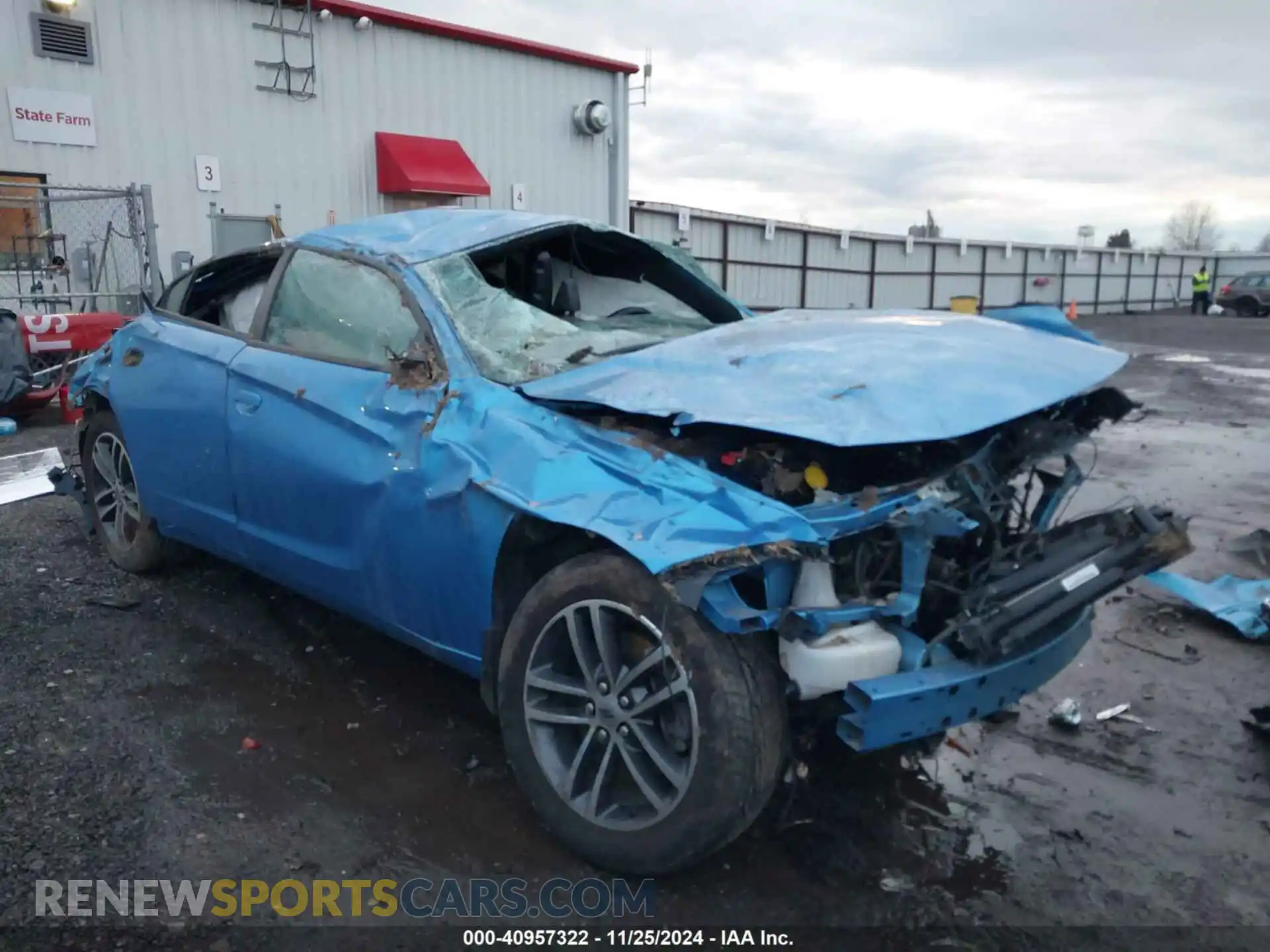 1 Photograph of a damaged car 2C3CDXJG3KH577338 DODGE CHARGER 2019