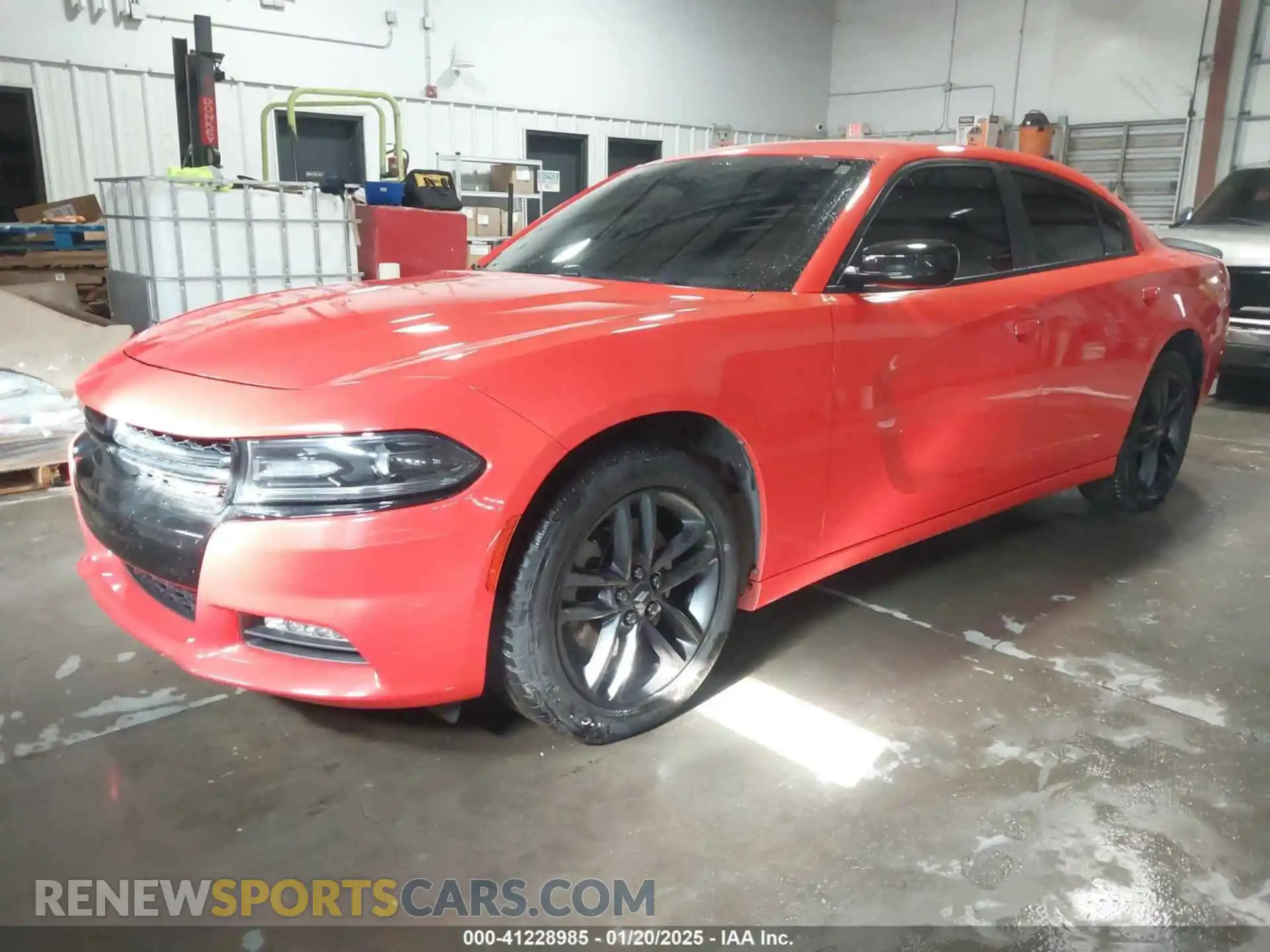 2 fotografías del automóvil dañado 2C3CDXJG8KH712474 DODGE CHARGER 2019