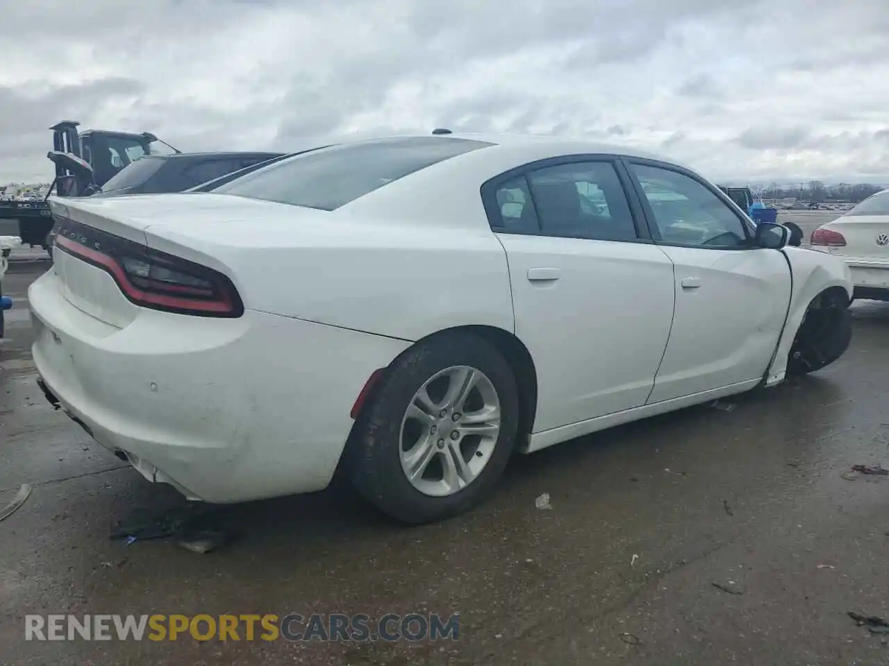 3 Photograph of a damaged car 2C3CDXBG2LH135652 DODGE CHARGER 2020