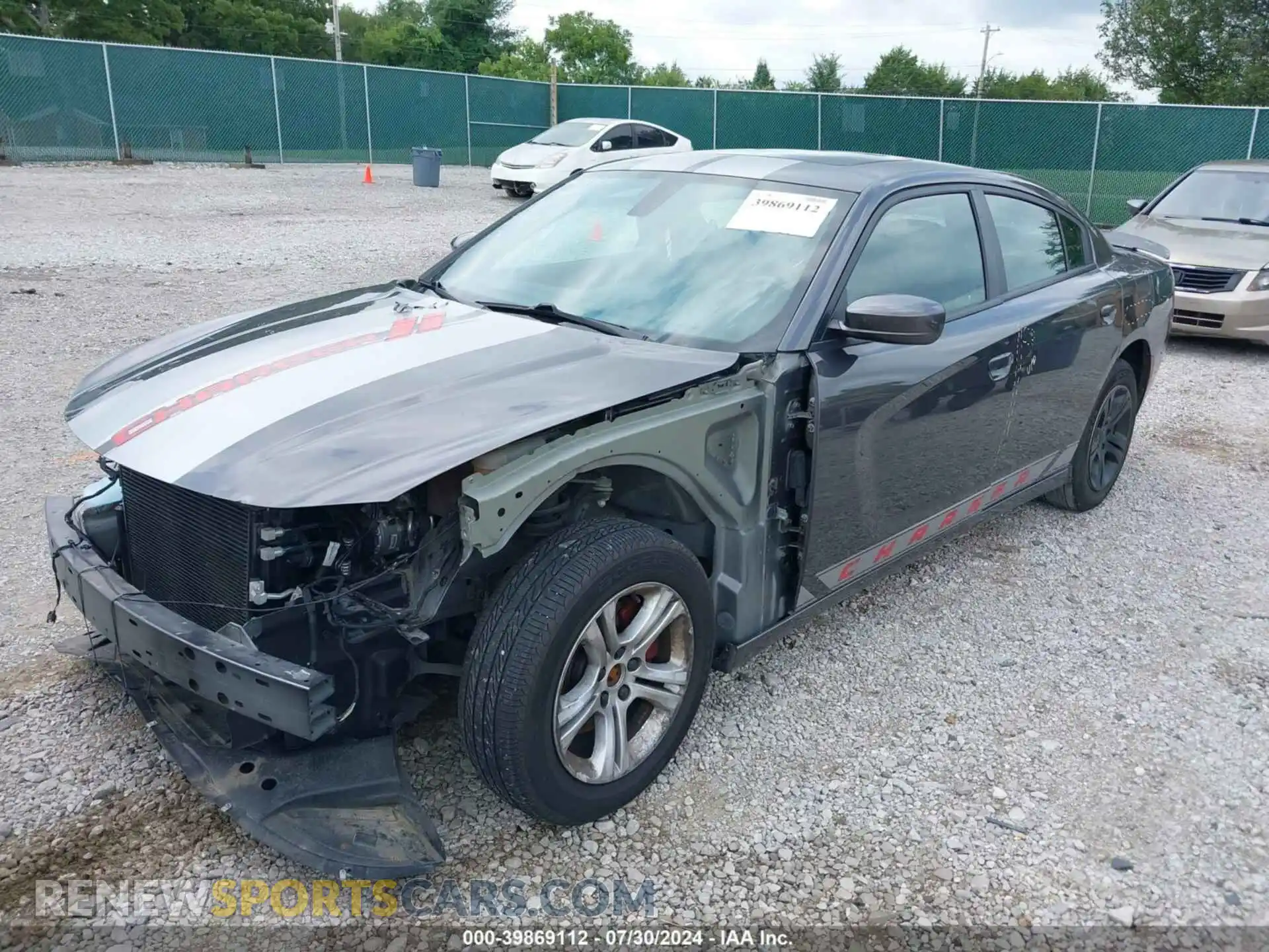 2 fotografías del automóvil dañado 2C3CDXBG3LH211590 DODGE CHARGER 2020