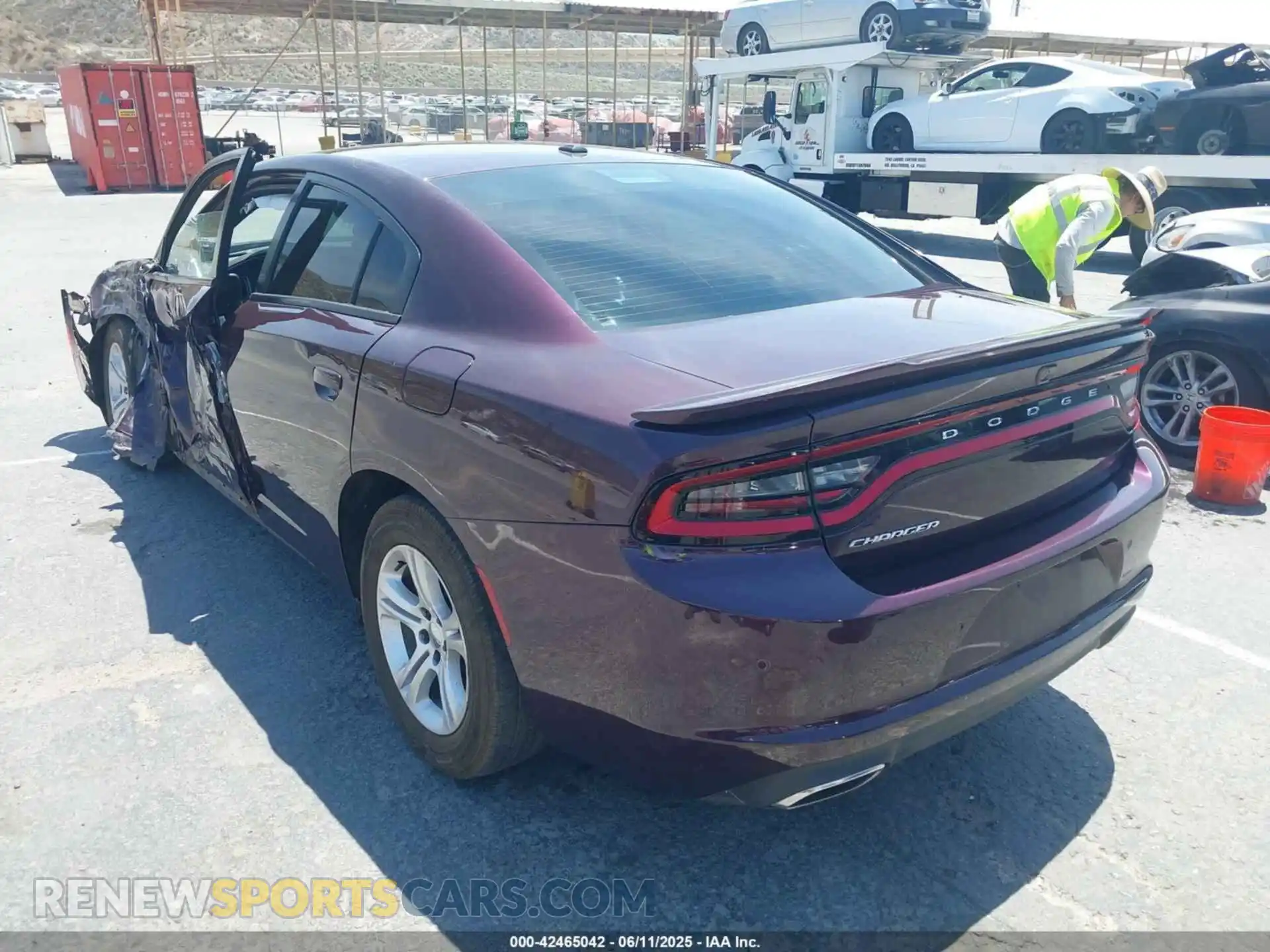 3 Фотография поврежденного автомобиля 2C3CDXBG5LH234367 DODGE CHARGER 2020