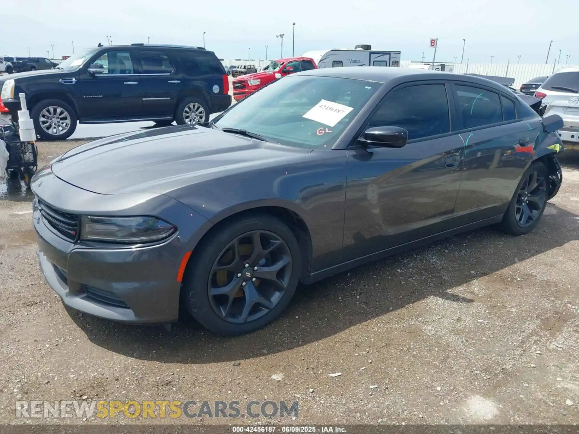 2 Photograph of a damaged car 2C3CDXBG7LH234533 DODGE CHARGER 2020