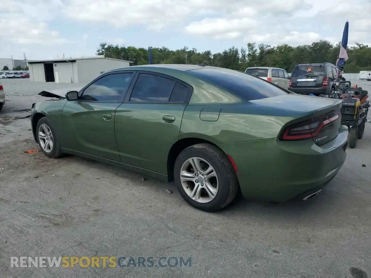 2 fotografías del automóvil dañado 2C3CDXBG8LH216087 DODGE CHARGER 2020