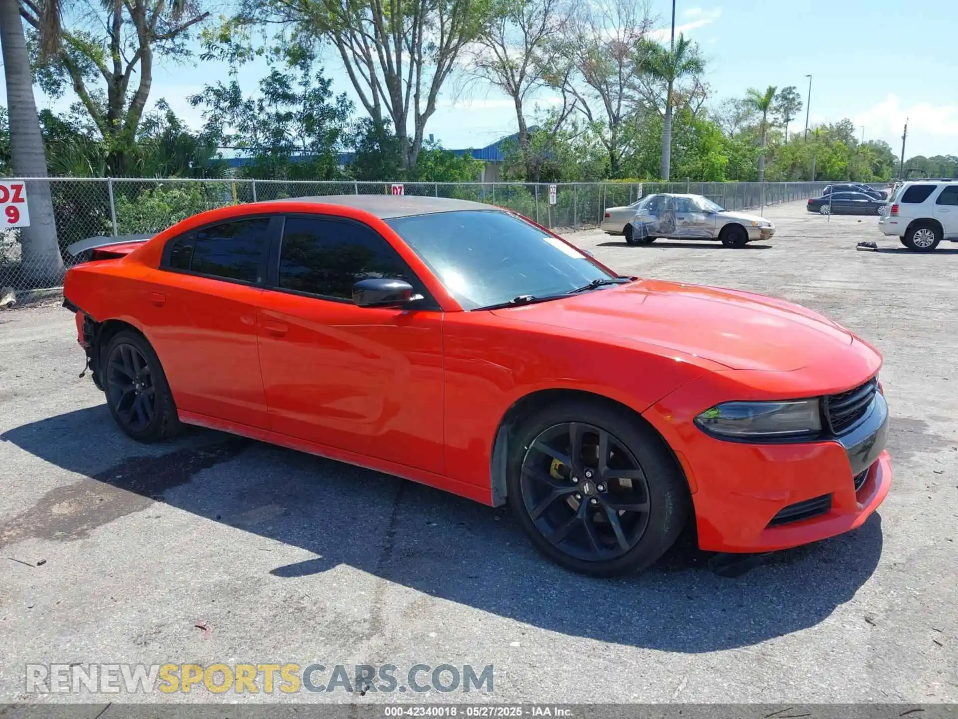 1 Photograph of a damaged car 2C3CDXBG9LH150455 DODGE CHARGER 2020