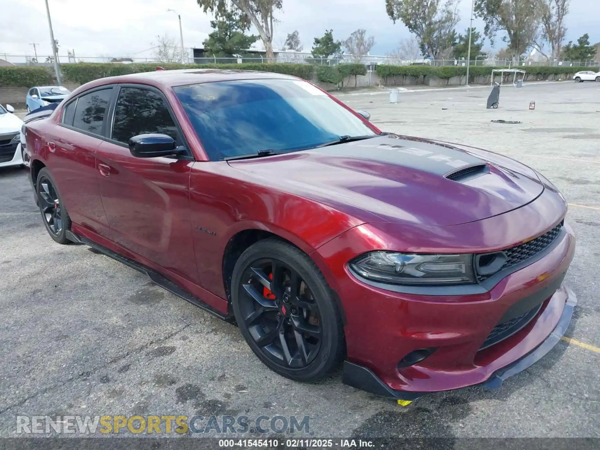 1 Photograph of a damaged car 2C3CDXCT1LH175121 DODGE CHARGER 2020