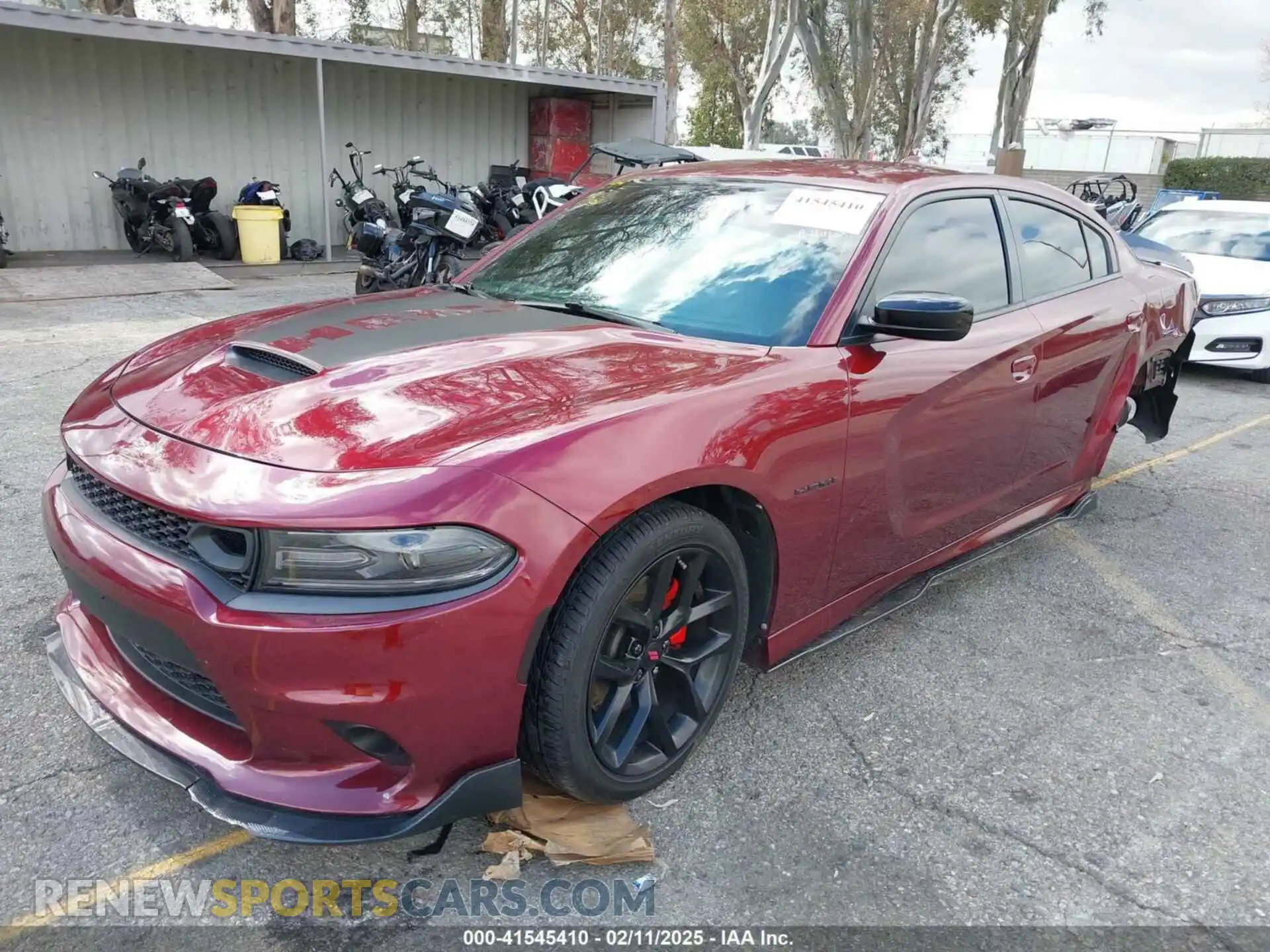 2 Photograph of a damaged car 2C3CDXCT1LH175121 DODGE CHARGER 2020