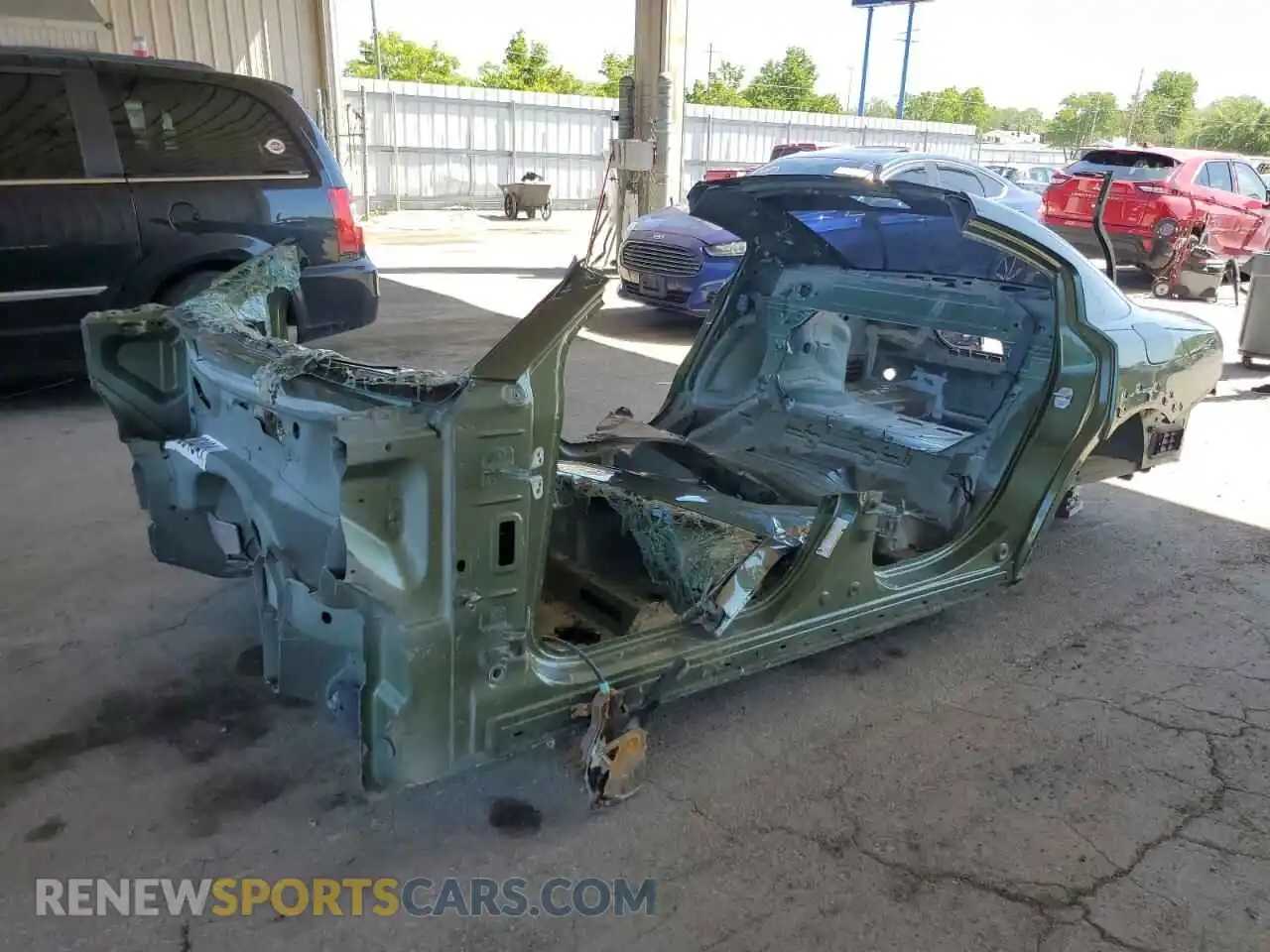 1 Photograph of a damaged car 2C3CDXGJ0LH176298 DODGE CHARGER 2020