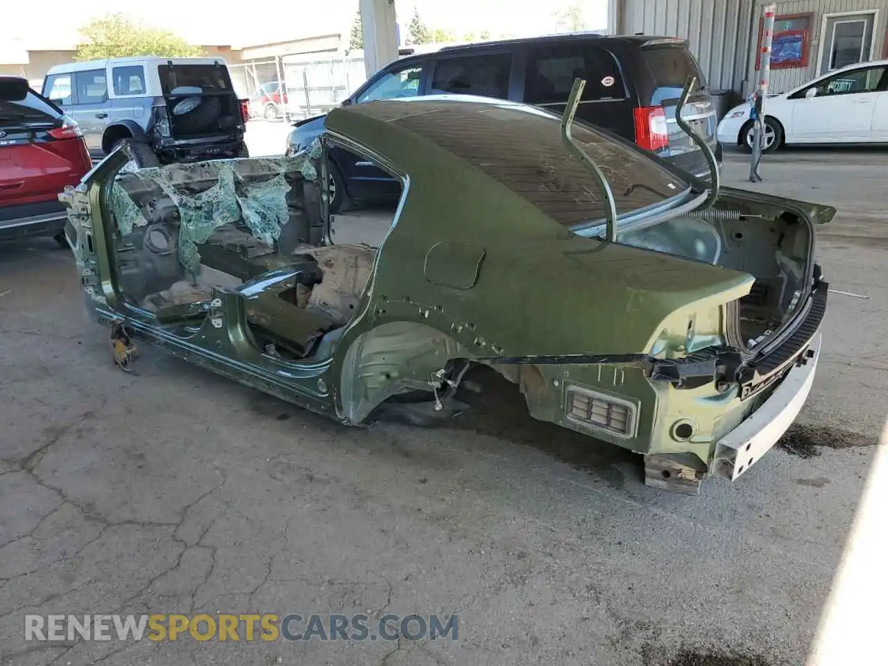 2 Photograph of a damaged car 2C3CDXGJ0LH176298 DODGE CHARGER 2020