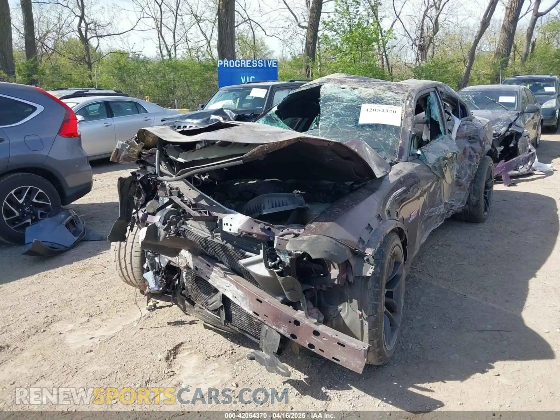 2 Photograph of a damaged car 2C3CDXGJ1LH185771 DODGE CHARGER 2020