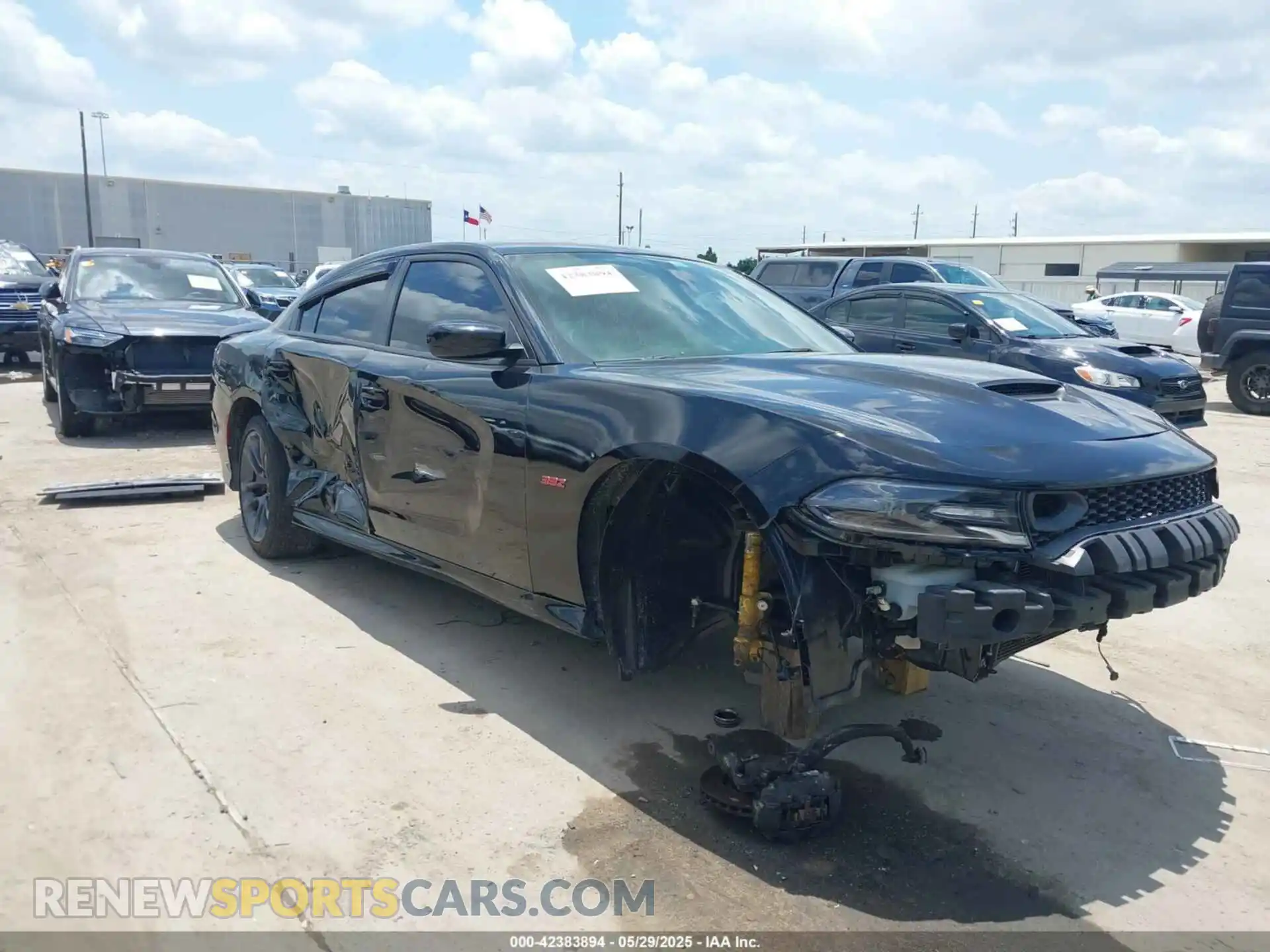 1 Photograph of a damaged car 2C3CDXGJ2LH114580 DODGE CHARGER 2020