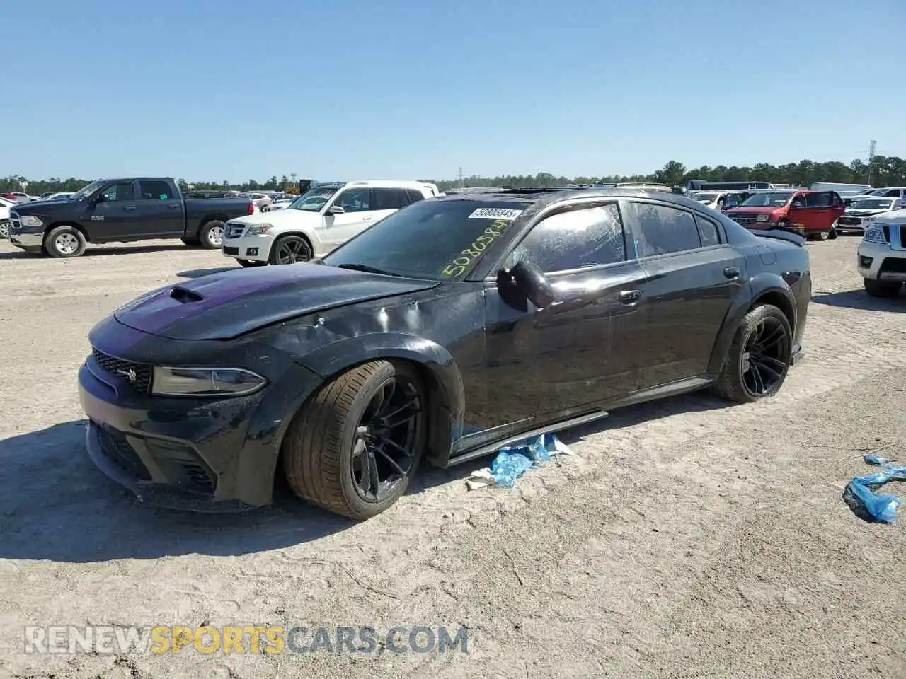 1 Photograph of a damaged car 2C3CDXGJ5LH184364 DODGE CHARGER 2020