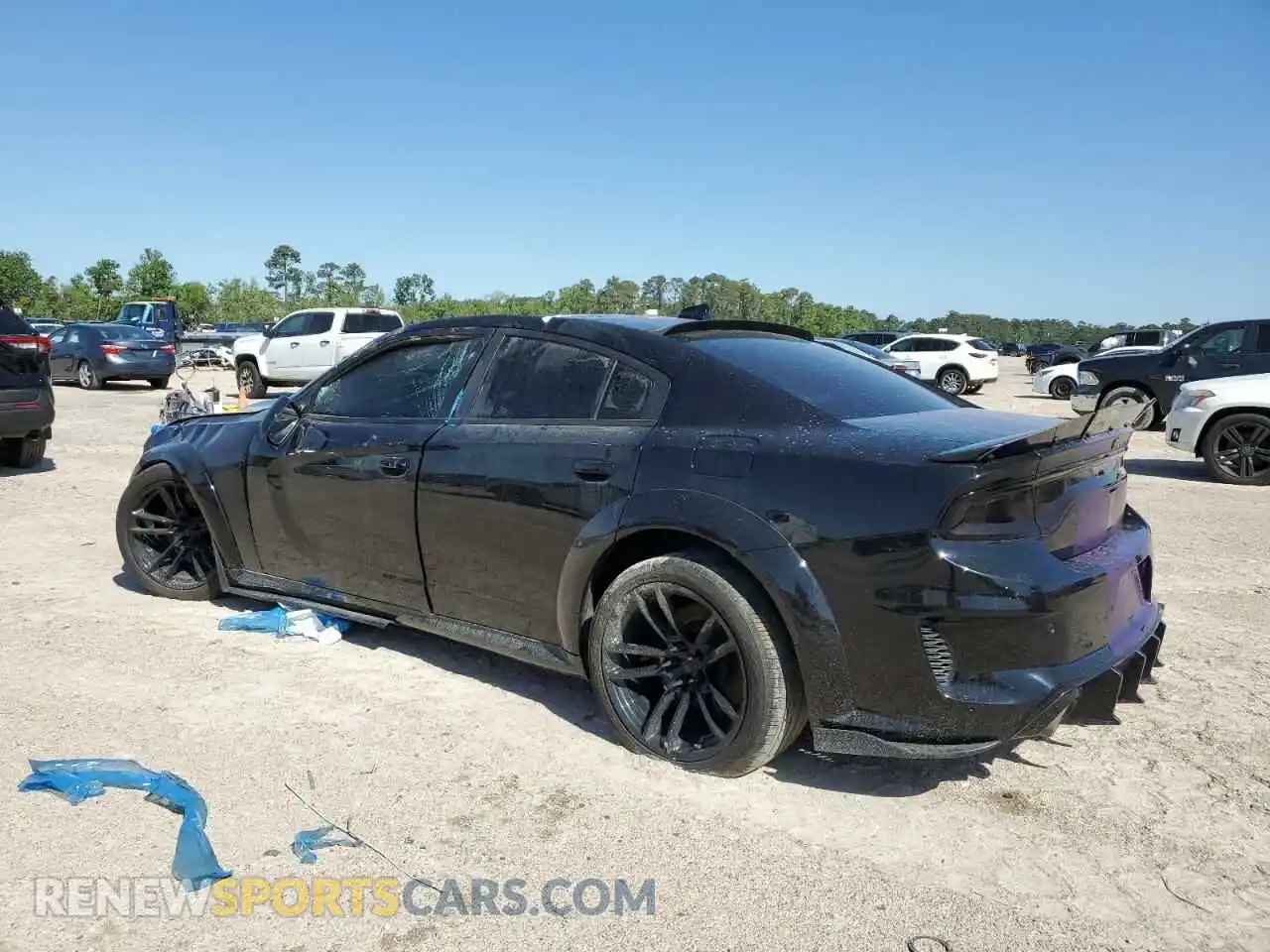 2 Photograph of a damaged car 2C3CDXGJ5LH184364 DODGE CHARGER 2020