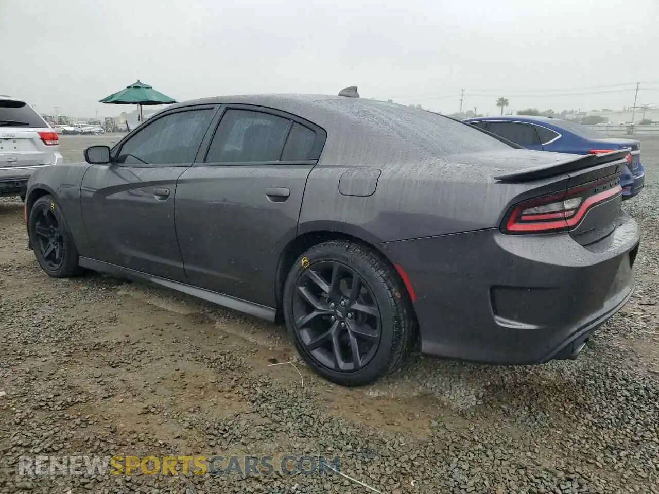 2 fotografías del automóvil dañado 2C3CDXHG9LH188470 DODGE CHARGER 2020