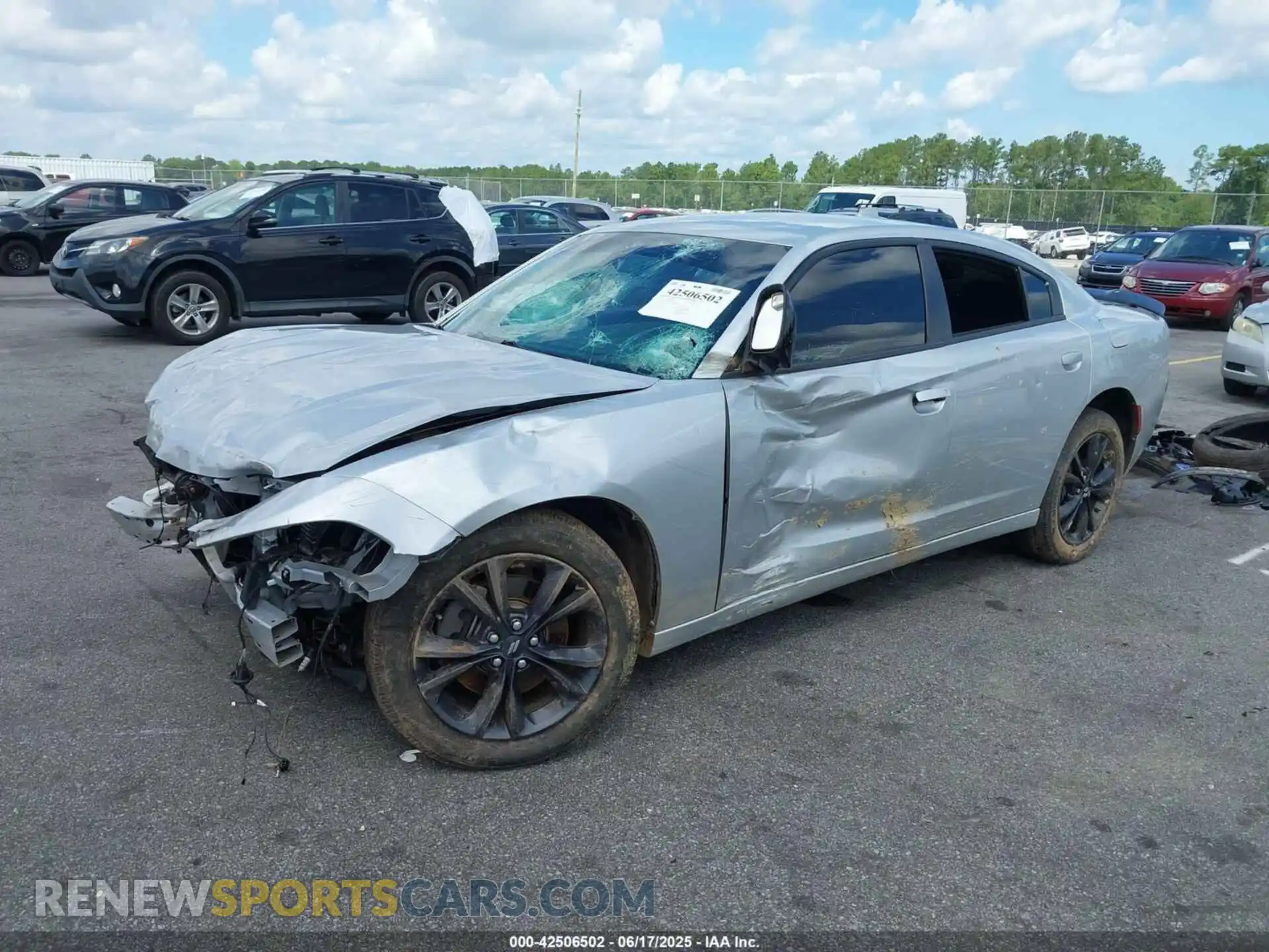 2 Photograph of a damaged car 2C3CDXJG6LH200956 DODGE CHARGER 2020