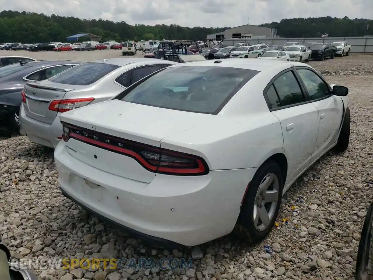 3 Фотография поврежденного автомобиля 2C3CDXAT4MH523384 DODGE CHARGER 2021