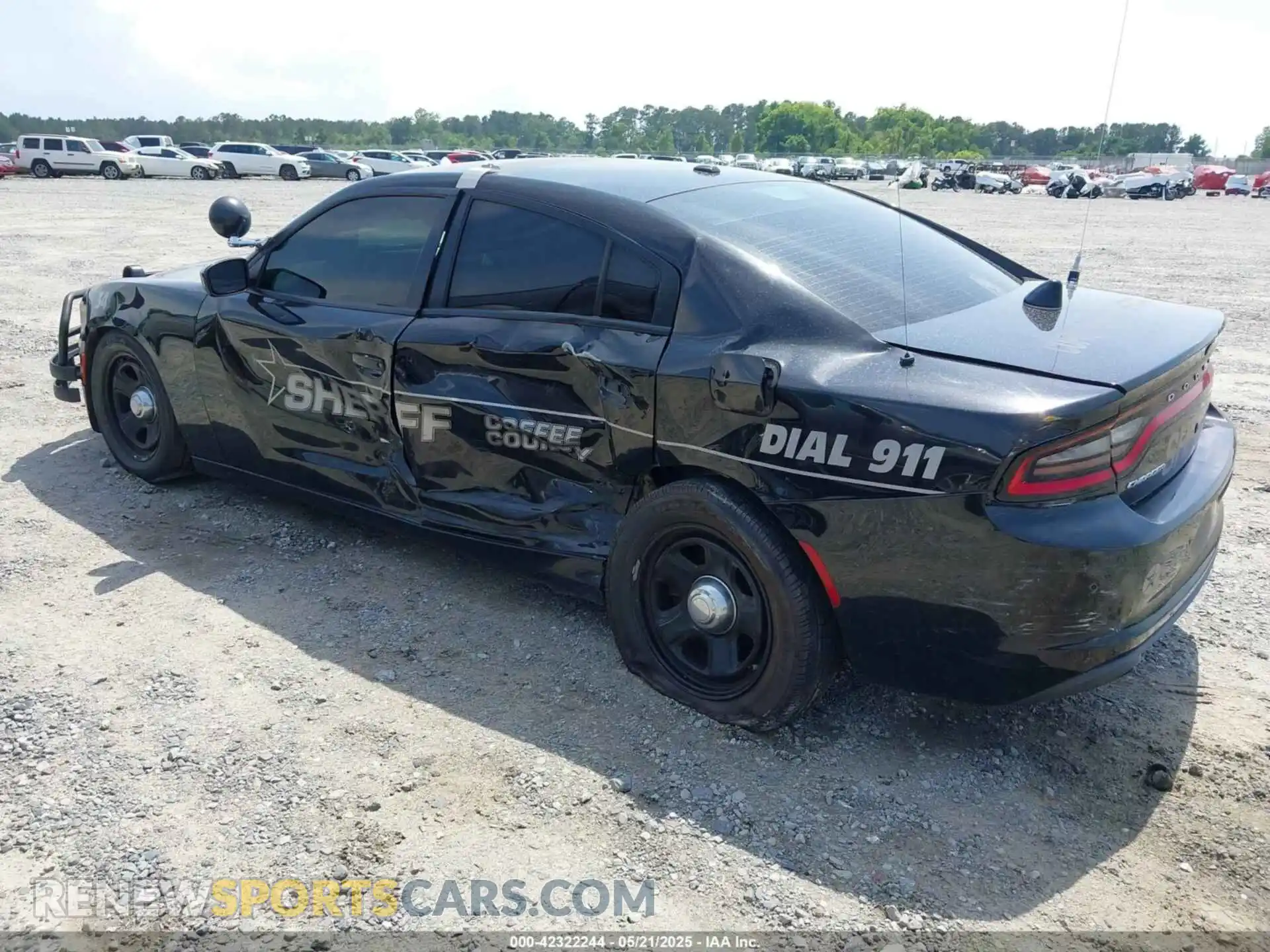 3 fotografías del automóvil dañado 2C3CDXAT7MH523170 DODGE CHARGER 2021