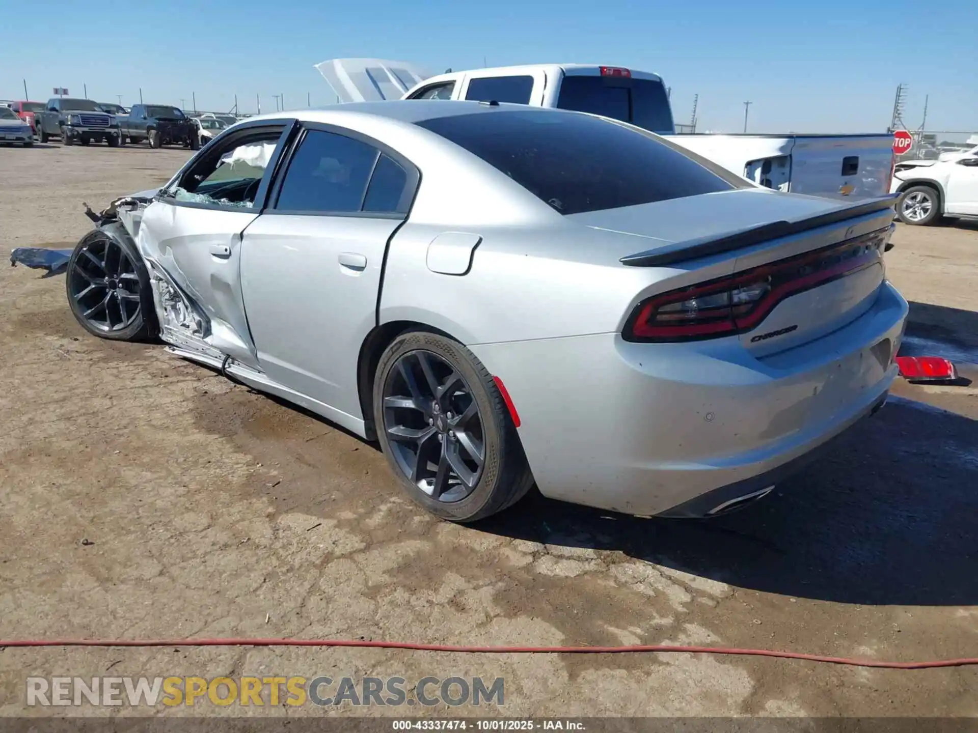 3 fotografías del automóvil dañado 2C3CDXBG0MH678368 DODGE CHARGER 2021