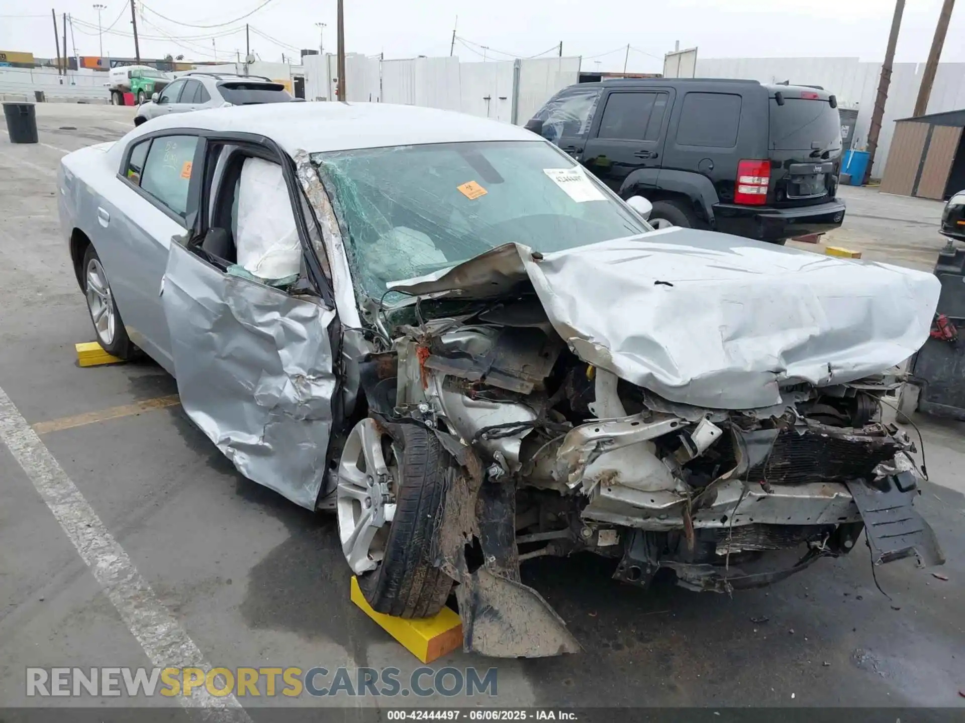 1 Photograph of a damaged car 2C3CDXBG3MH647437 DODGE CHARGER 2021