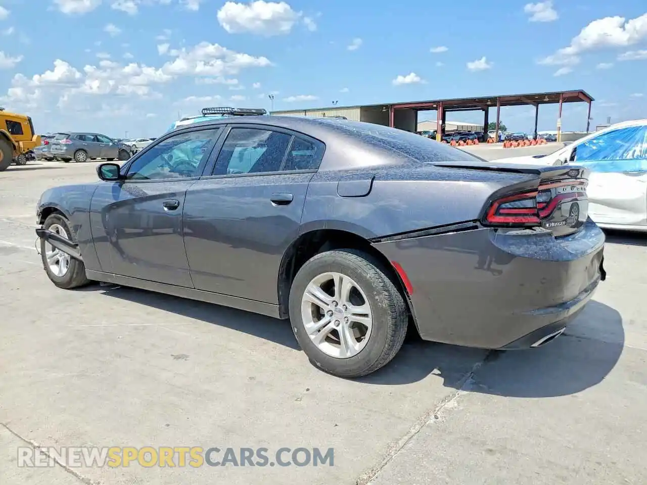 2 fotografías del automóvil dañado 2C3CDXBG5MH656771 DODGE CHARGER 2021