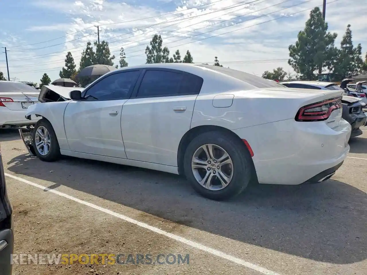 2 fotografías del automóvil dañado 2C3CDXBG7MH544974 DODGE CHARGER 2021