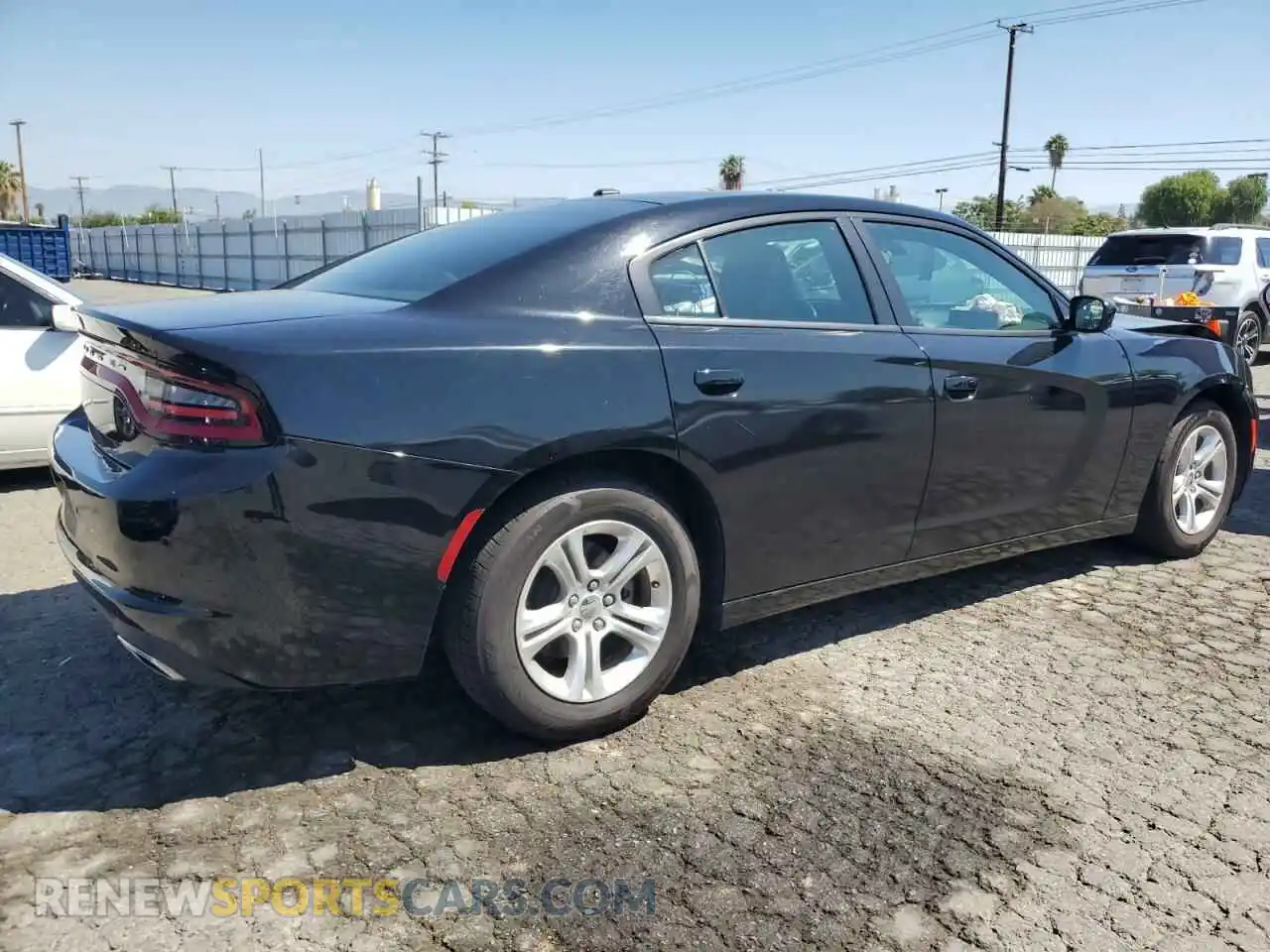 3 Photograph of a damaged car 2C3CDXBGXMH639321 DODGE CHARGER 2021