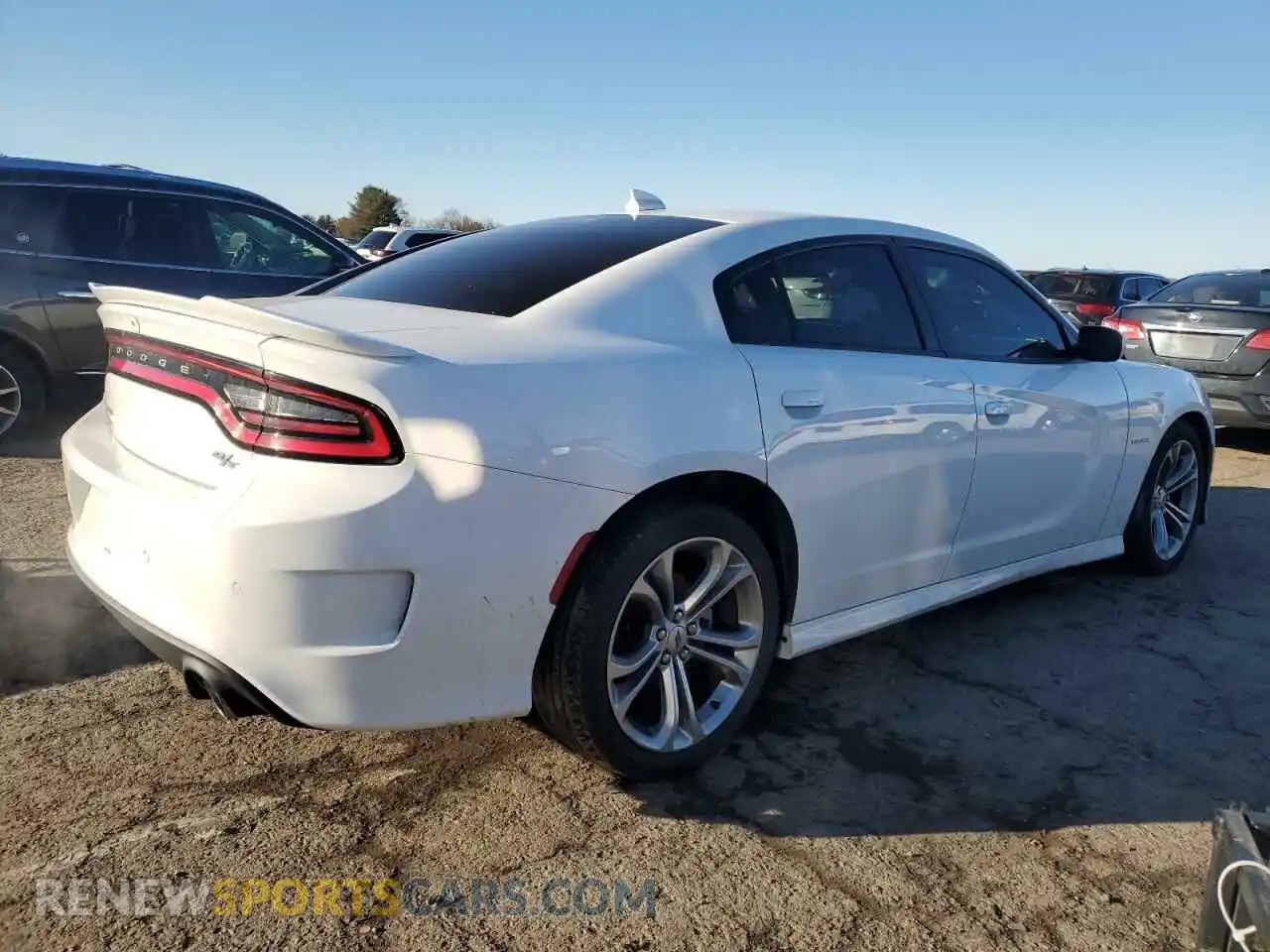 3 Фотография поврежденного автомобиля 2C3CDXCT0MH642370 DODGE CHARGER 2021