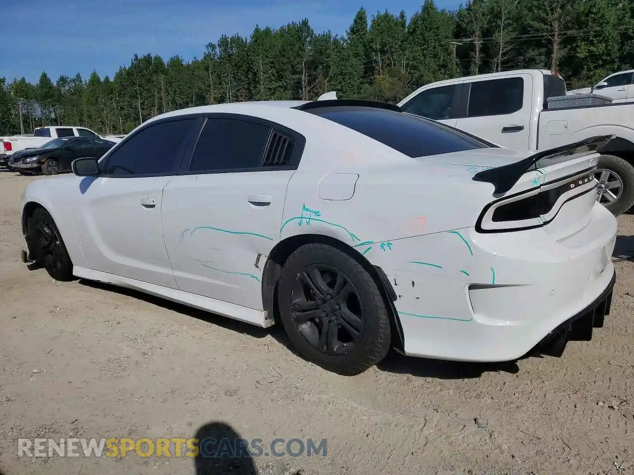 2 fotografías del automóvil dañado 2C3CDXCT2MH605711 DODGE CHARGER 2021