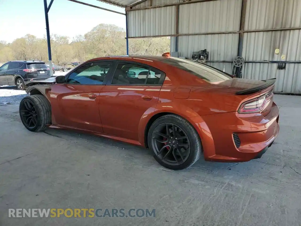 2 fotografías del automóvil dañado 2C3CDXGJ0MH581384 DODGE CHARGER 2021