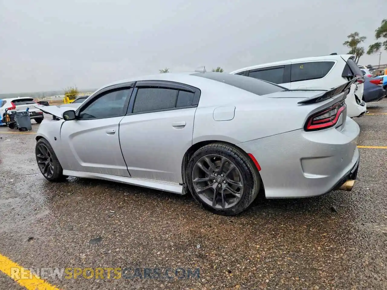2 Photograph of a damaged car 2C3CDXGJ2MH511224 DODGE CHARGER 2021