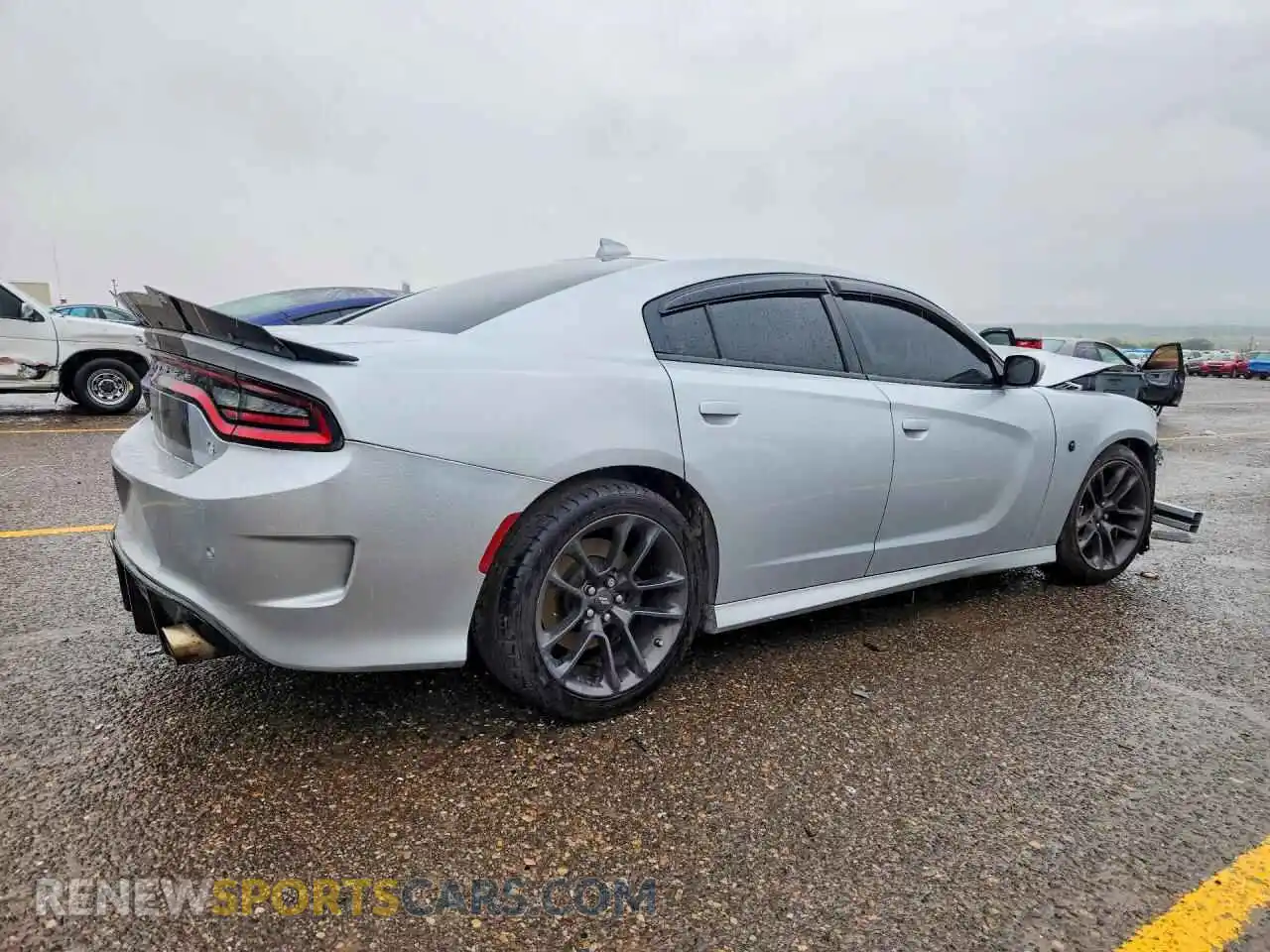 3 Photograph of a damaged car 2C3CDXGJ2MH511224 DODGE CHARGER 2021