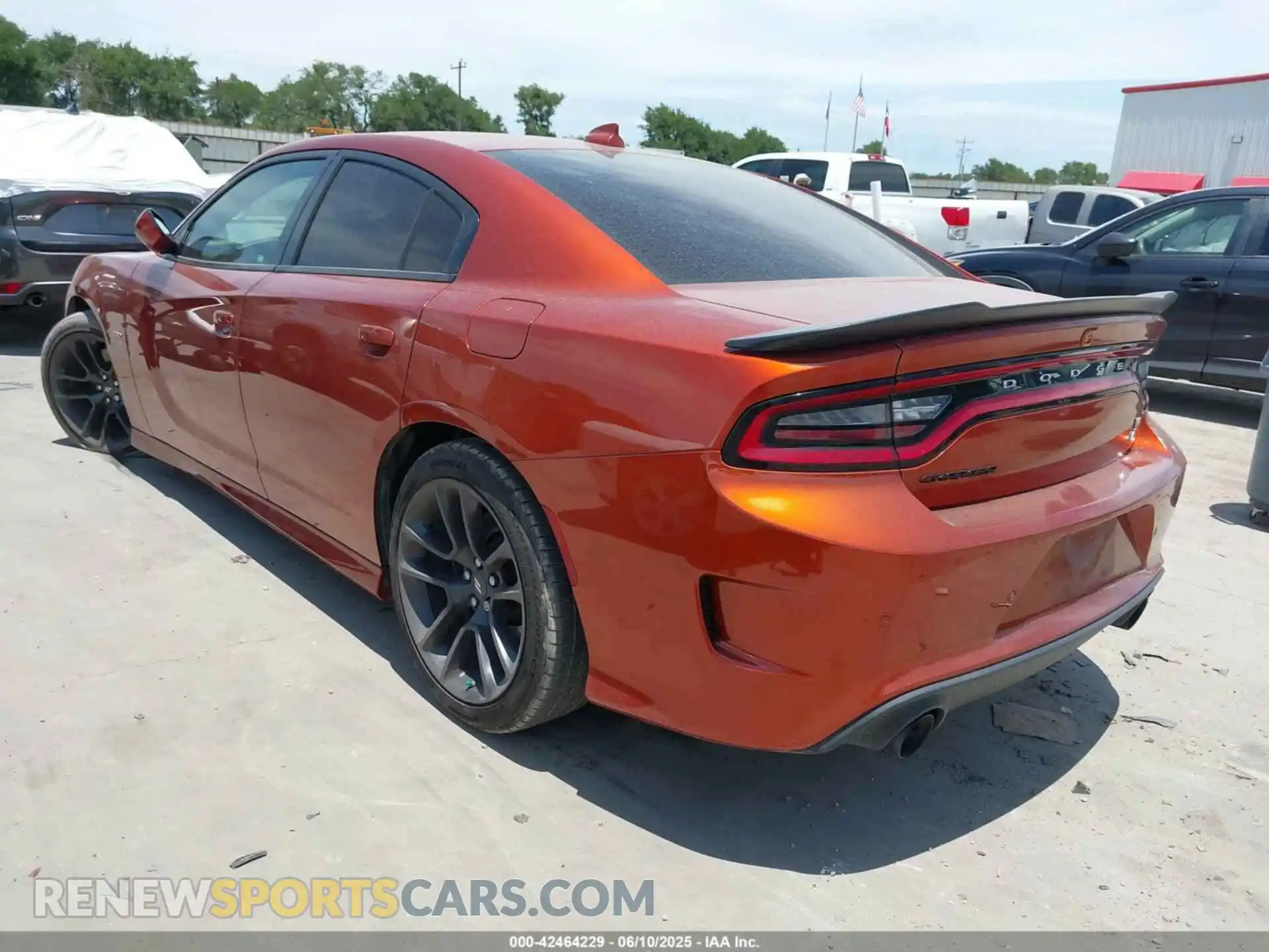 3 Photograph of a damaged car 2C3CDXGJ3MH553708 DODGE CHARGER 2021