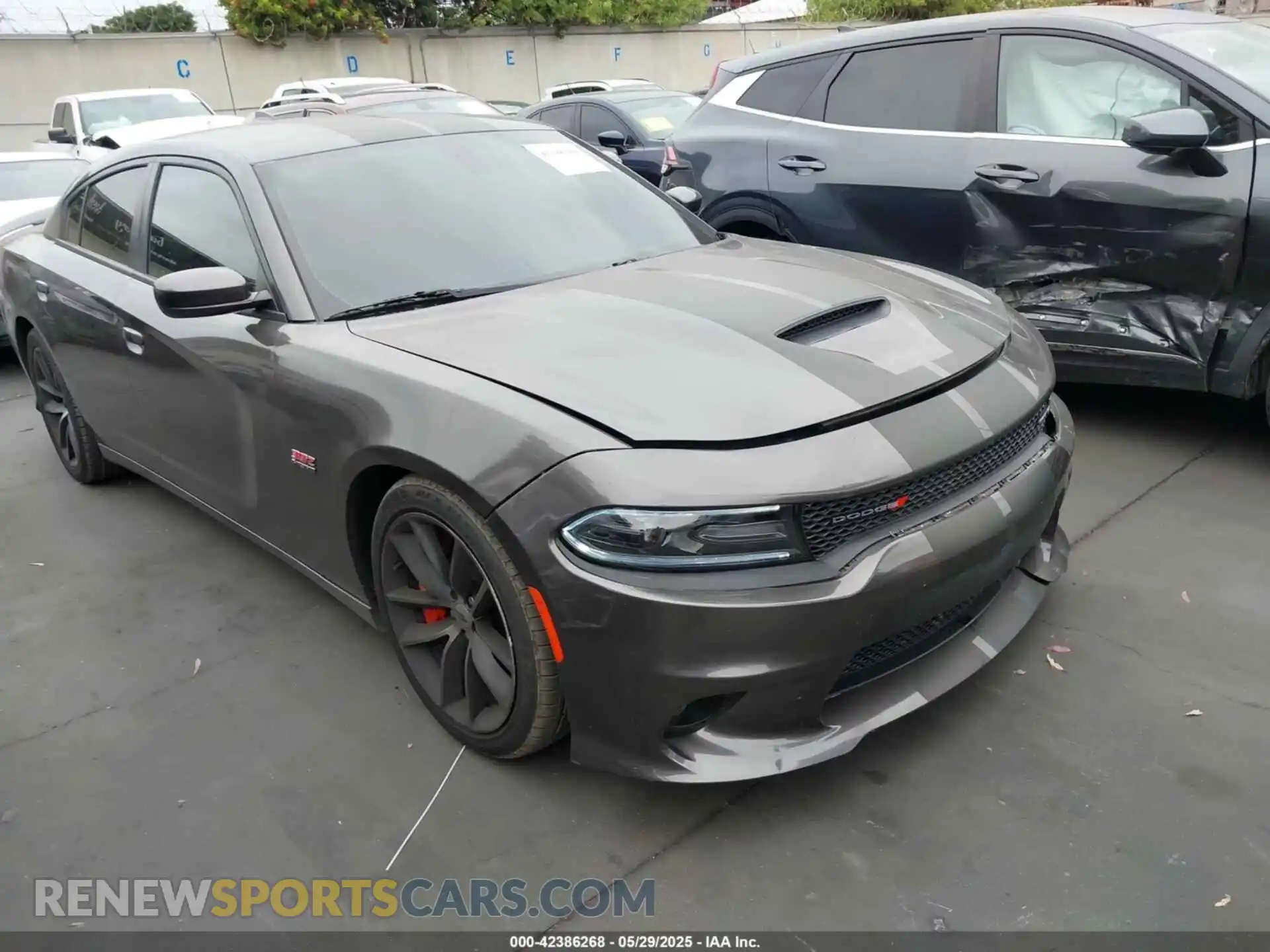 1 Photograph of a damaged car 2C3CDXGJ5MH530317 DODGE CHARGER 2021