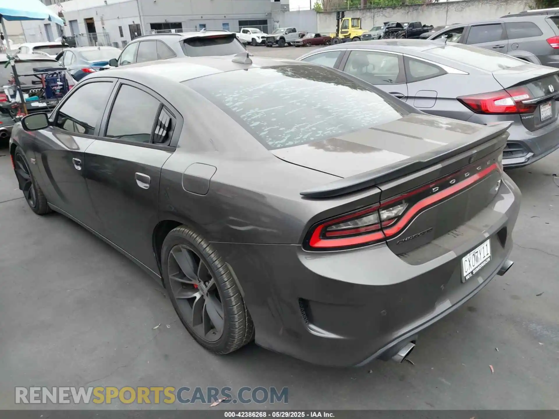3 Photograph of a damaged car 2C3CDXGJ5MH530317 DODGE CHARGER 2021