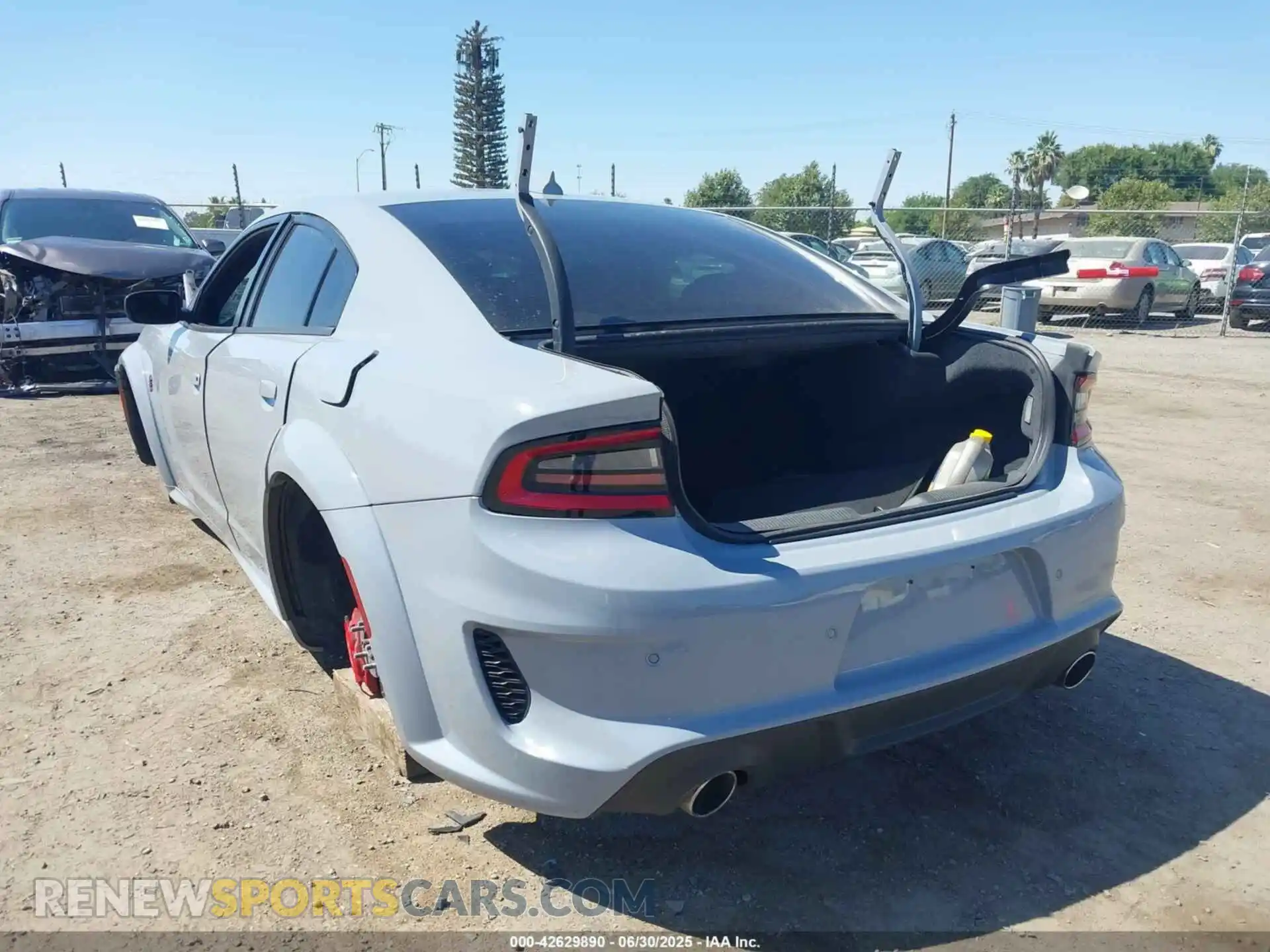 3 Photograph of a damaged car 2C3CDXGJ8MH515553 DODGE CHARGER 2021