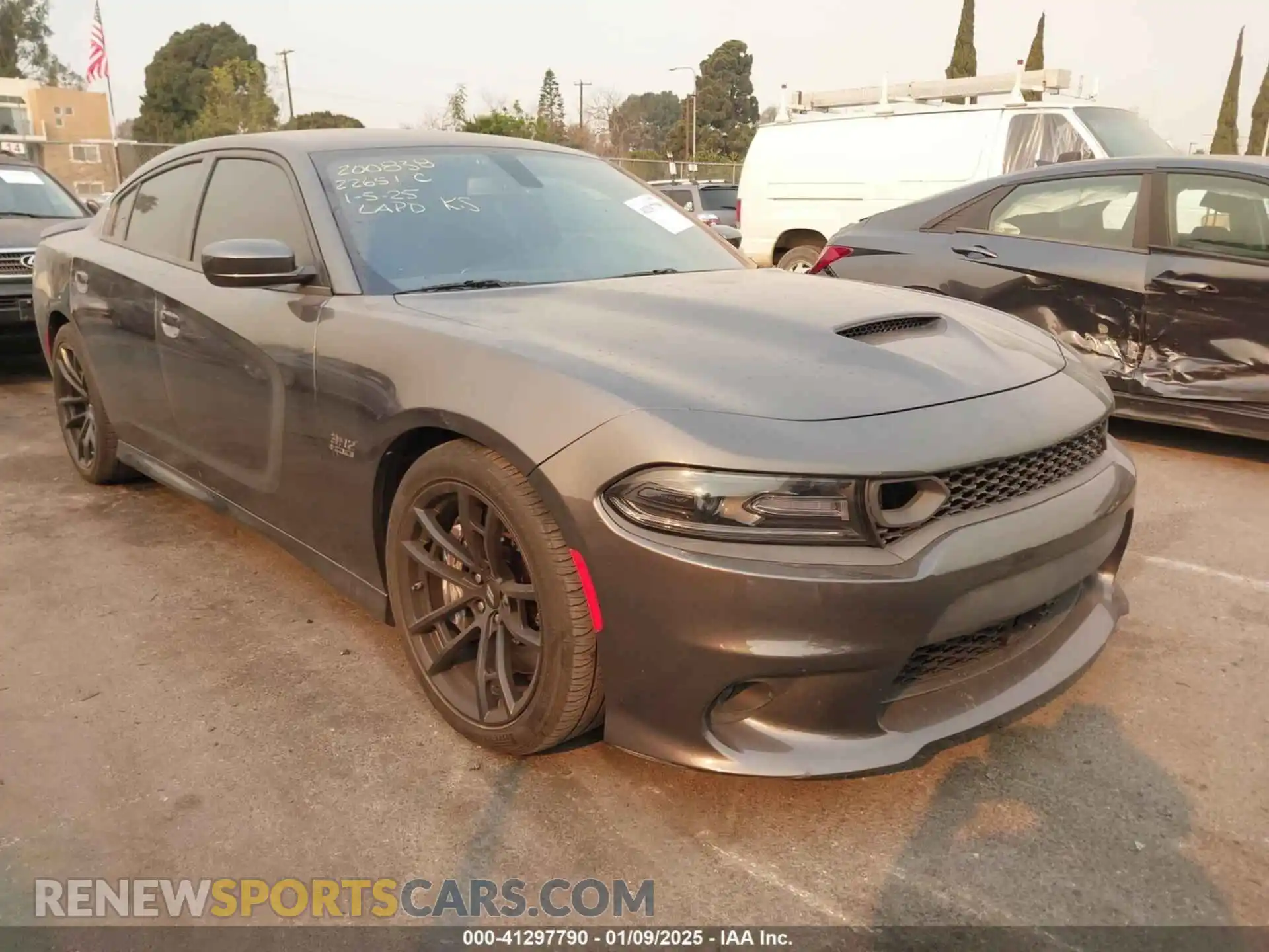 1 Фотография поврежденного автомобиля 2C3CDXGJXMH618196 DODGE CHARGER 2021