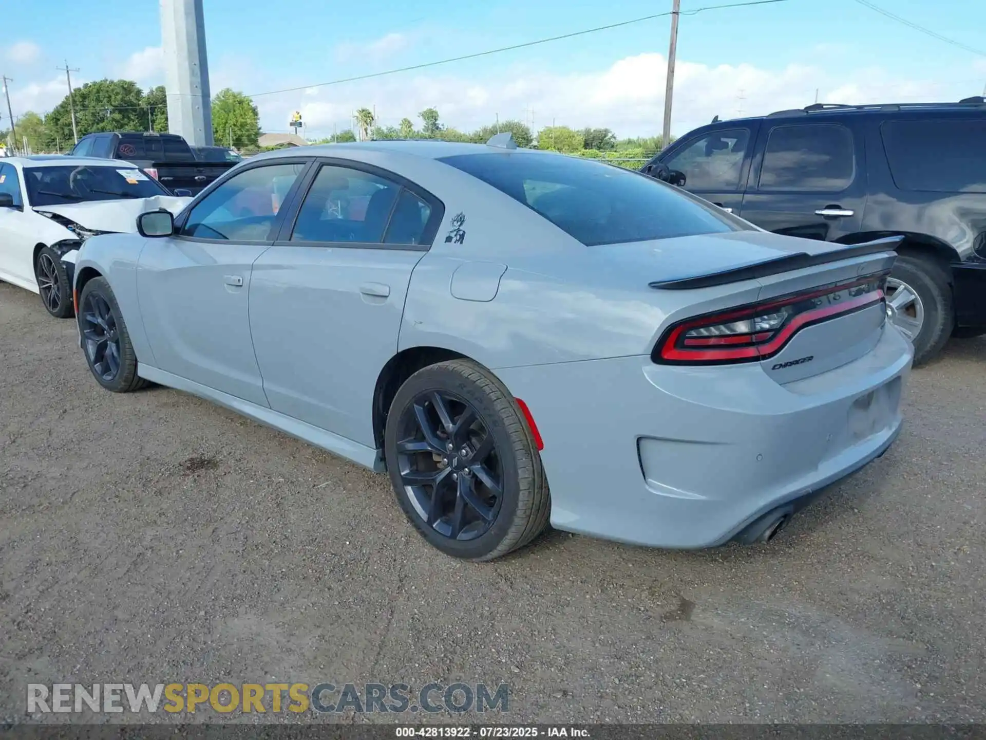3 Photograph of a damaged car 2C3CDXHG2MH601007 DODGE CHARGER 2021