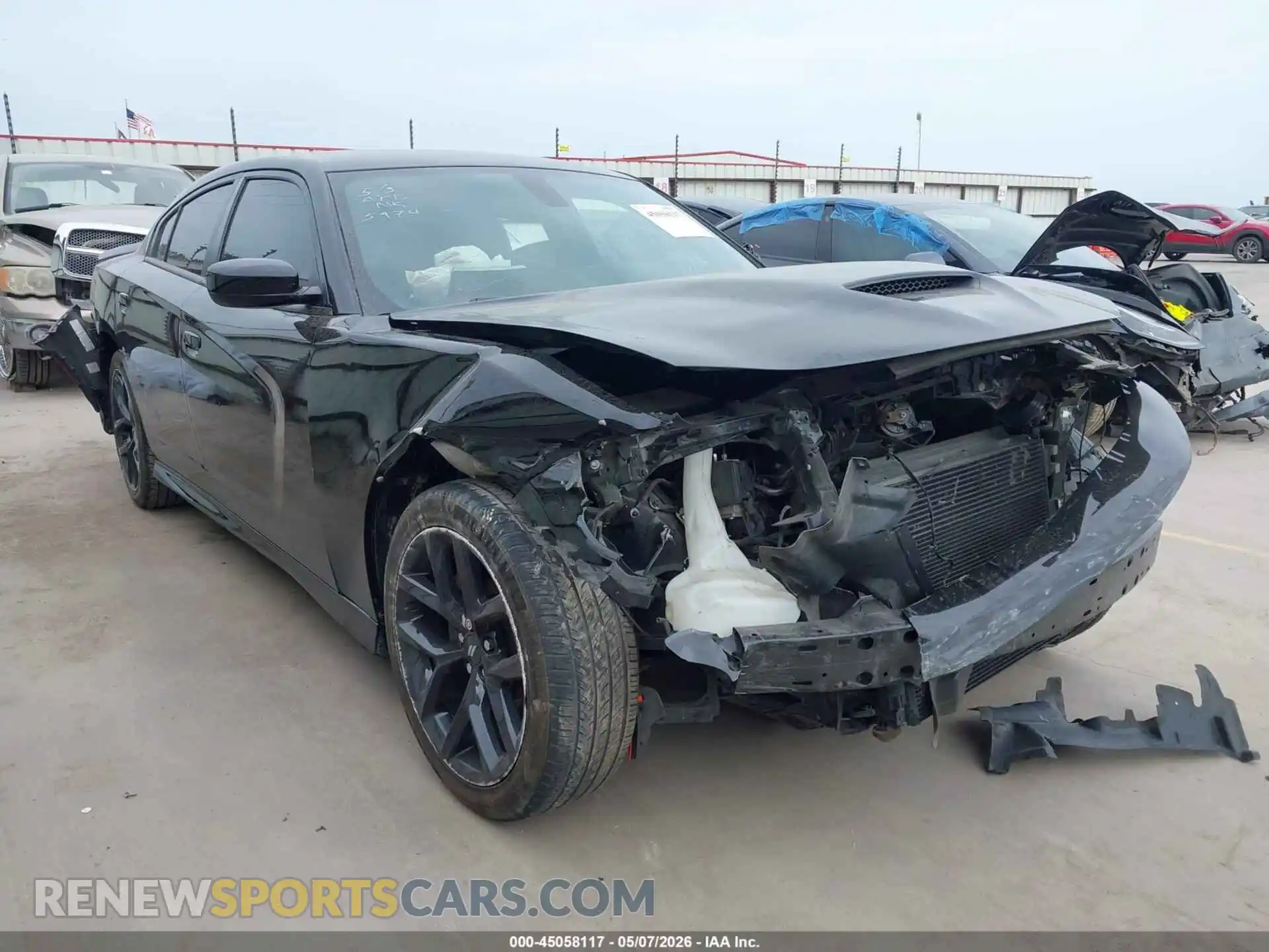 1 Photograph of a damaged car 2C3CDXHG3MH565974 DODGE CHARGER 2021