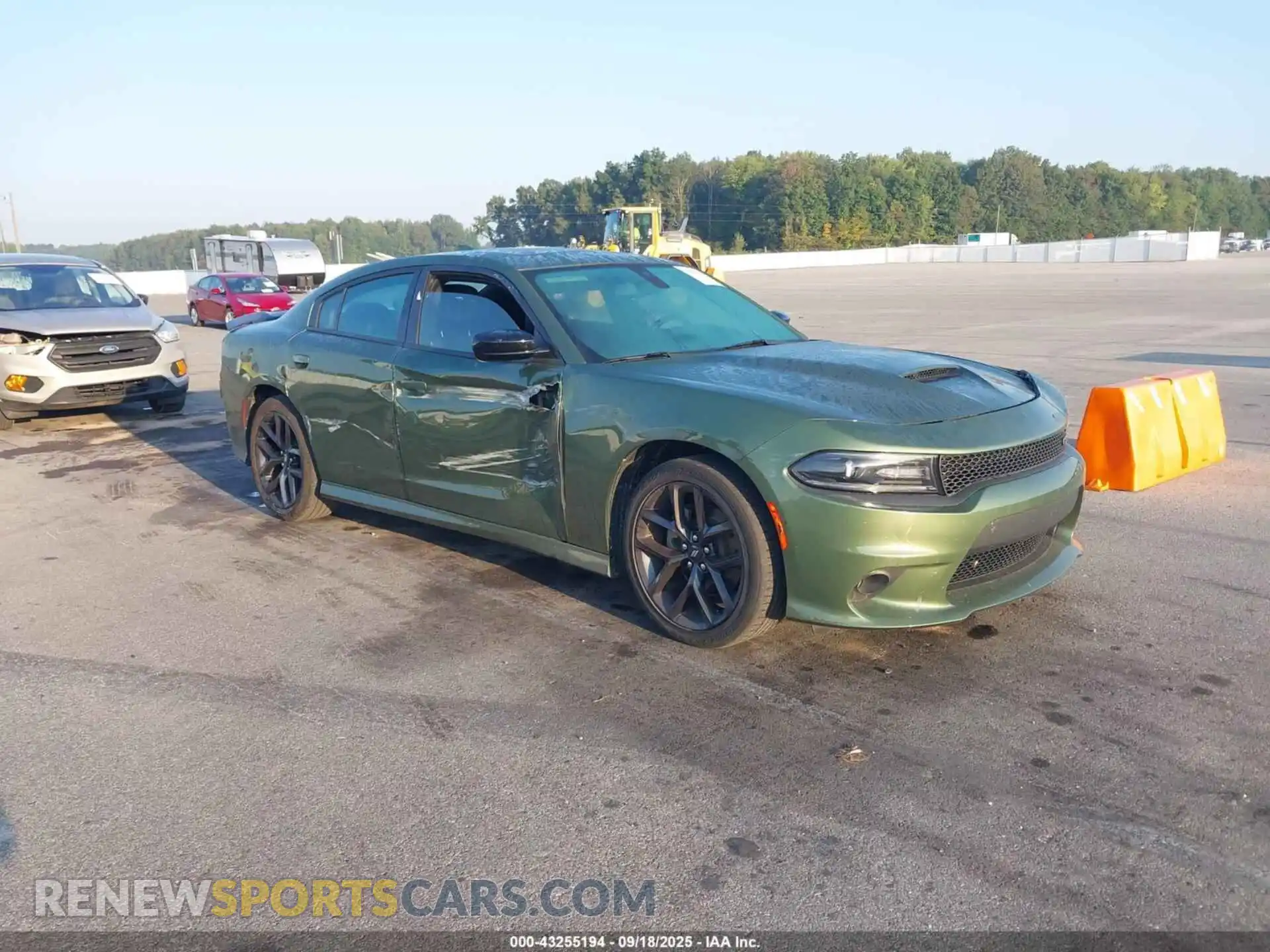 1 Photograph of a damaged car 2C3CDXHG4MH653027 DODGE CHARGER 2021